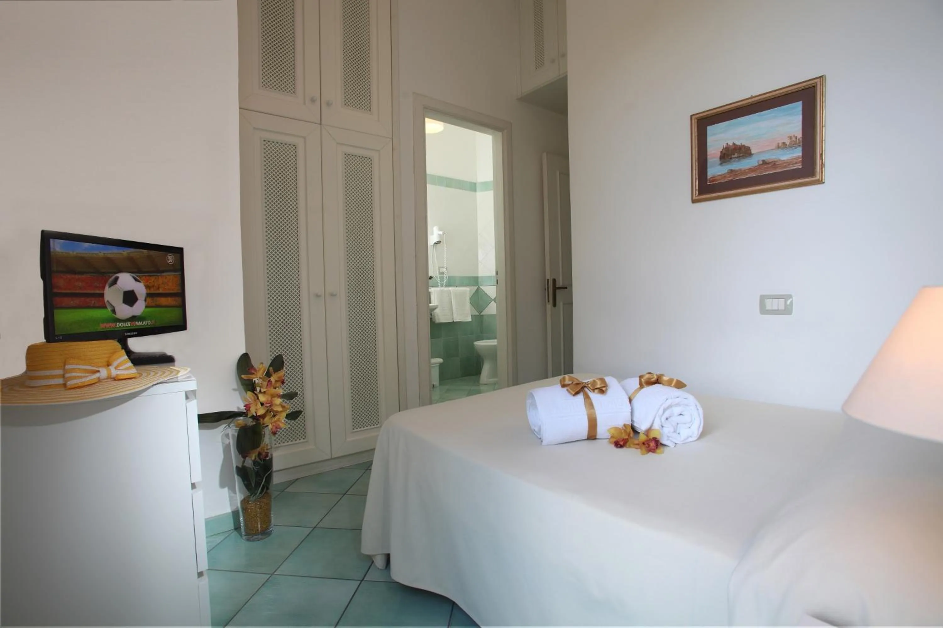 Photo of the whole room, Bed in Hotel & Residence Matarese