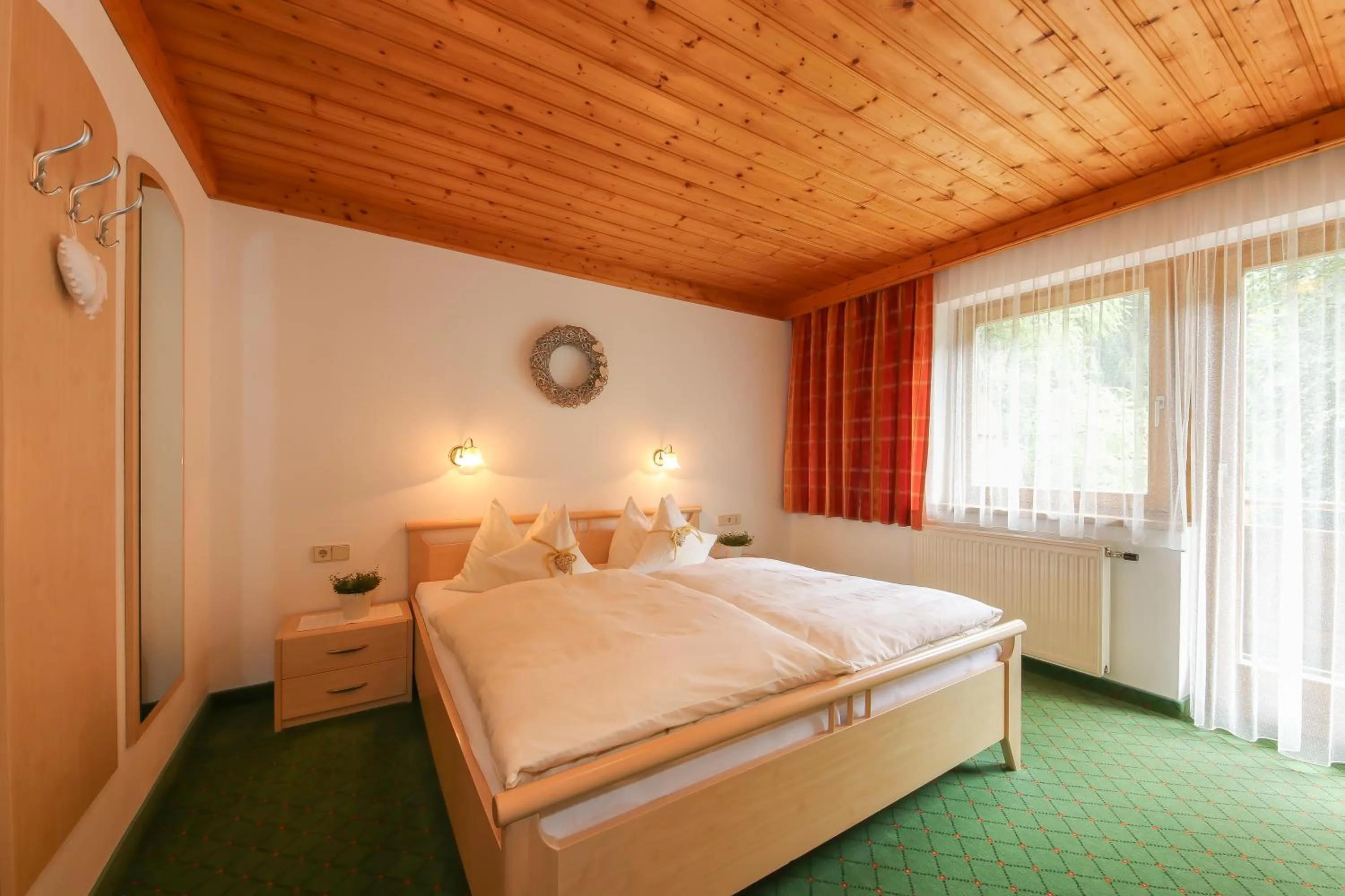 Bedroom, Bed in Haus Spieleck