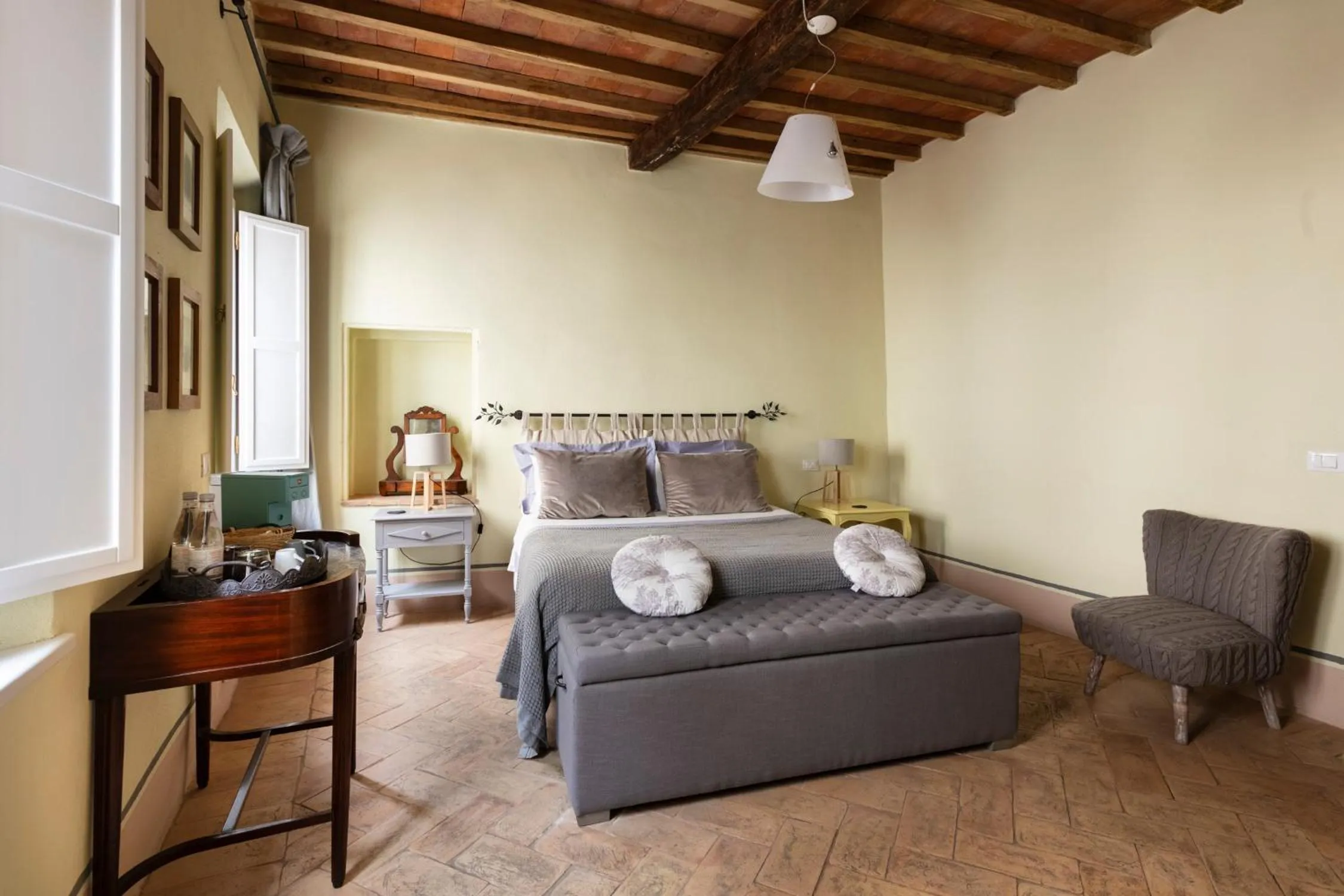 Photo of the whole room in Tuscany View Montalcino