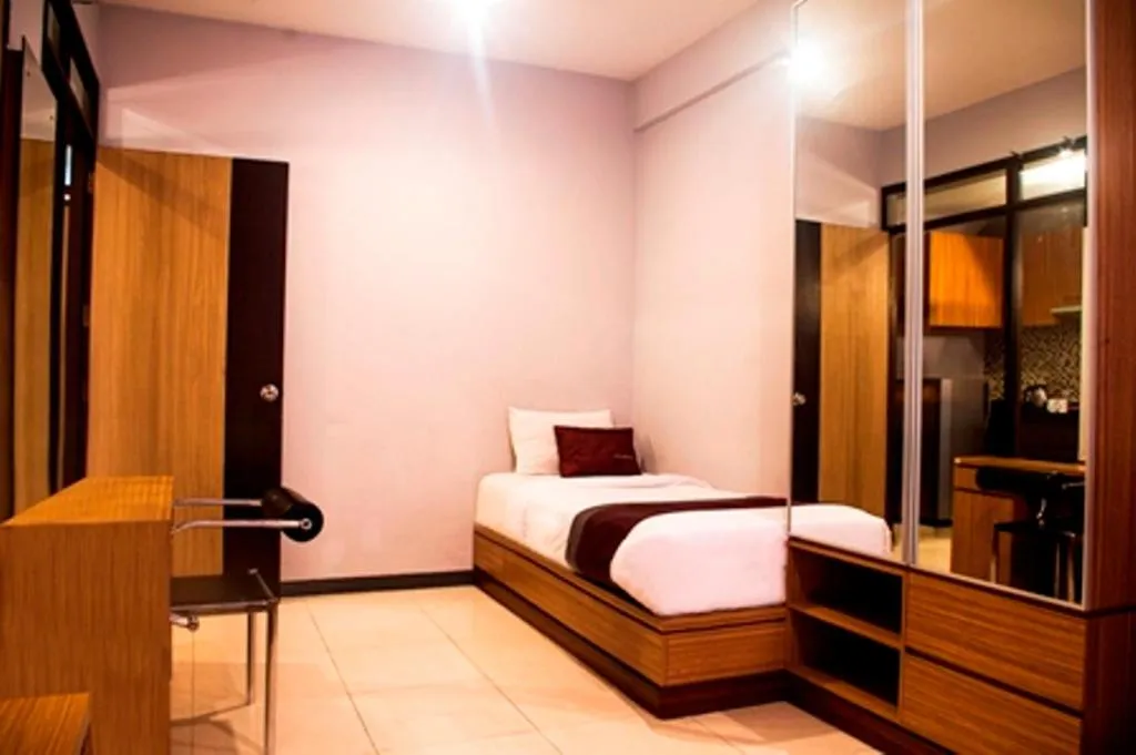 Bedroom, Bed in Valore Hotel