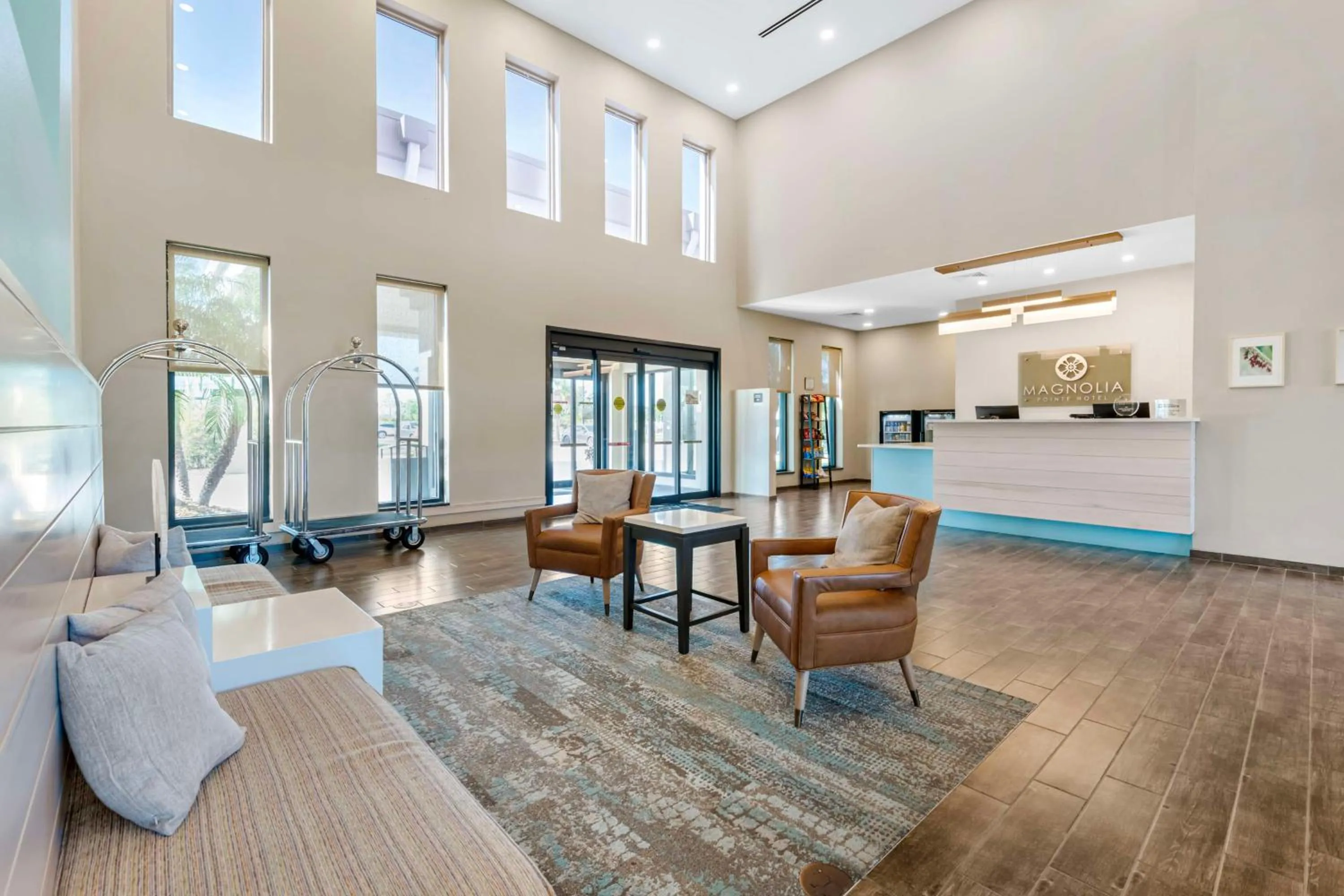 Lobby or reception in Magnolia Pointe; BW Signature Collection
