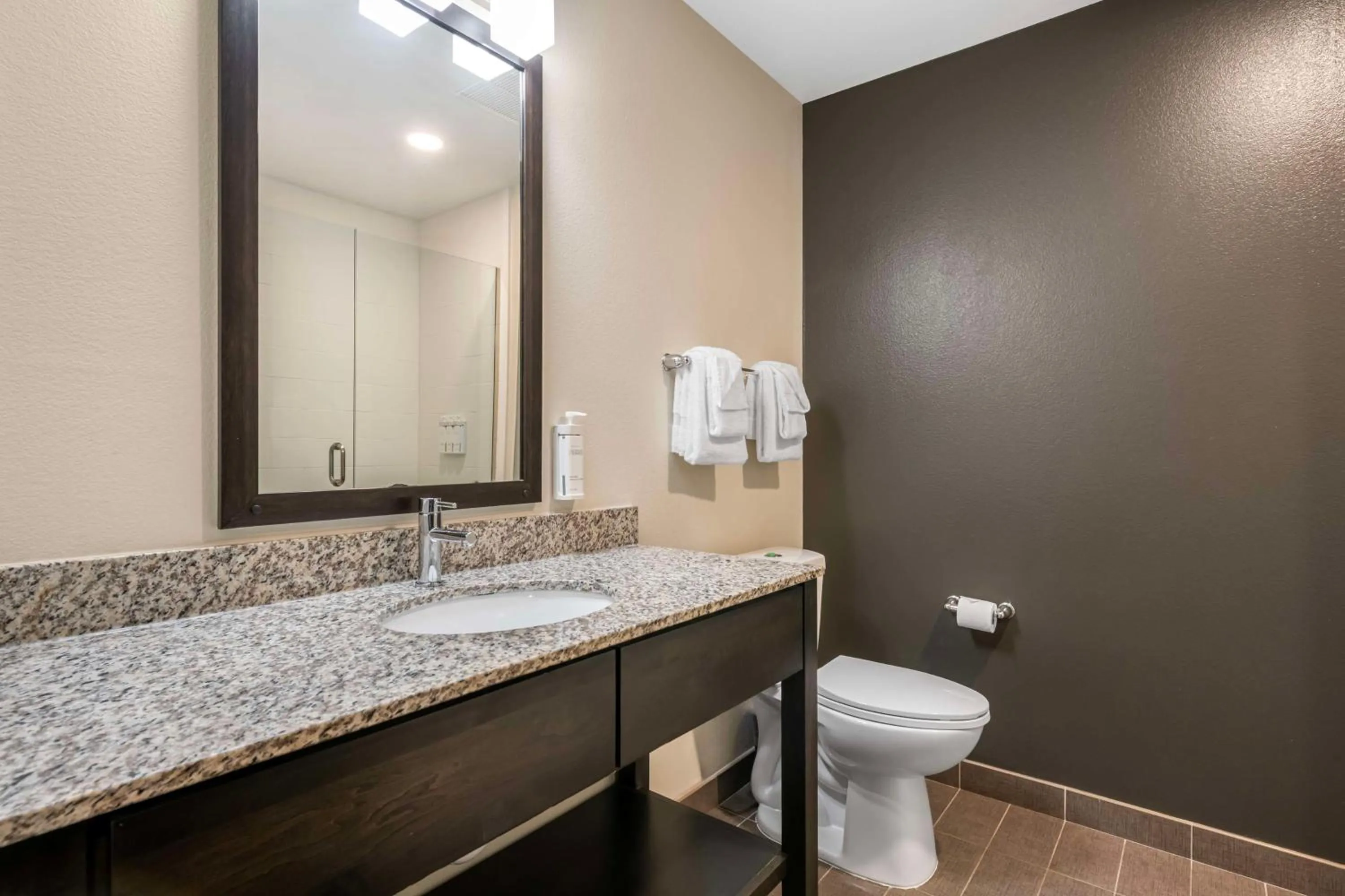 Bathroom in Magnolia Pointe; BW Signature Collection