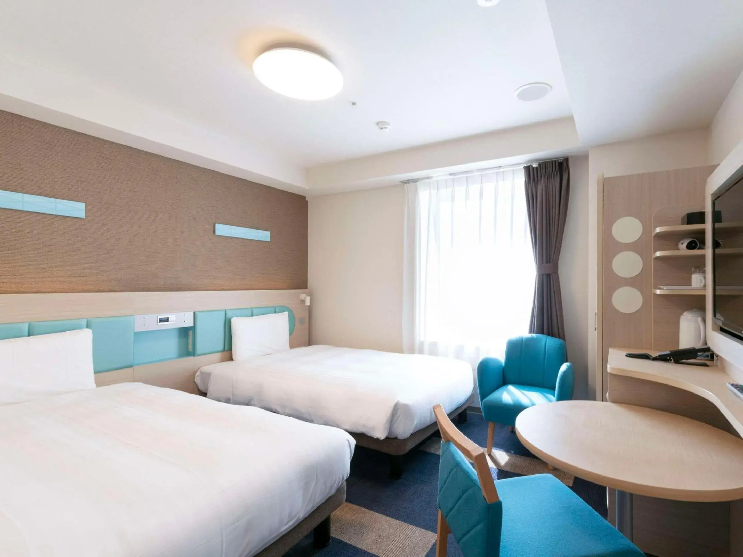 Bedroom, Bed in Comfort Hotel ERA Kobe Sannomiya Bedroom, Bed in Comfort Hotel ERA Kobe Sannomiya