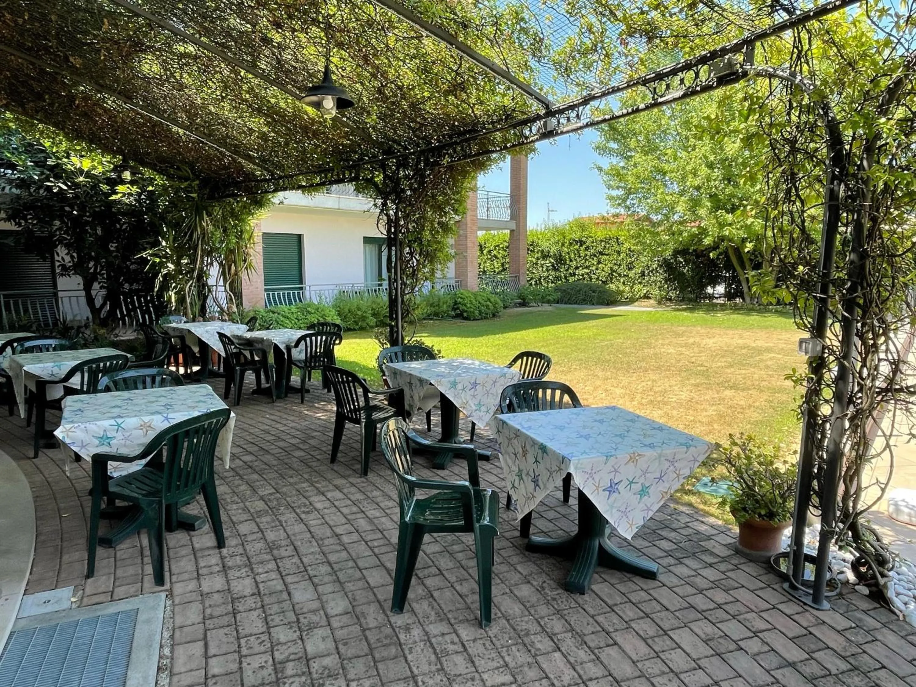 Nettuno Residence Hotel