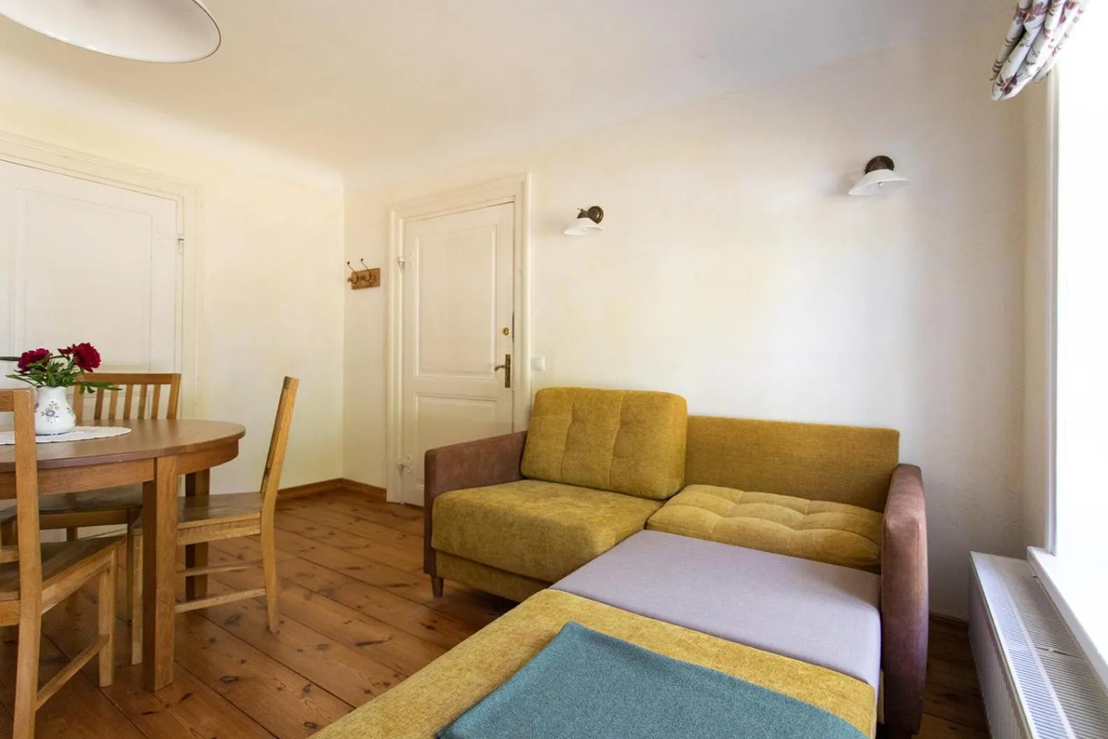 Bed in Allee Apartments