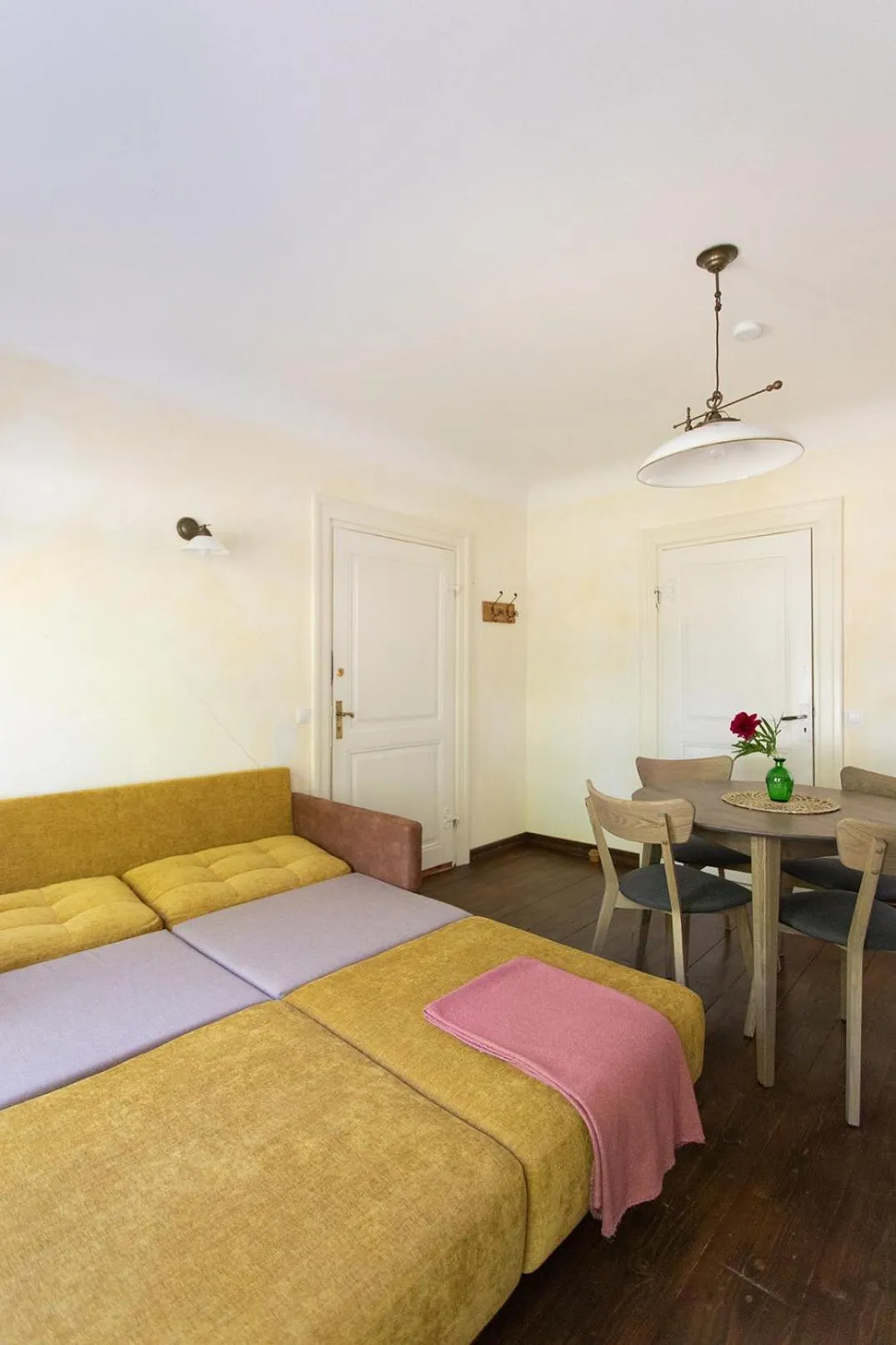 Bed in Allee Apartments