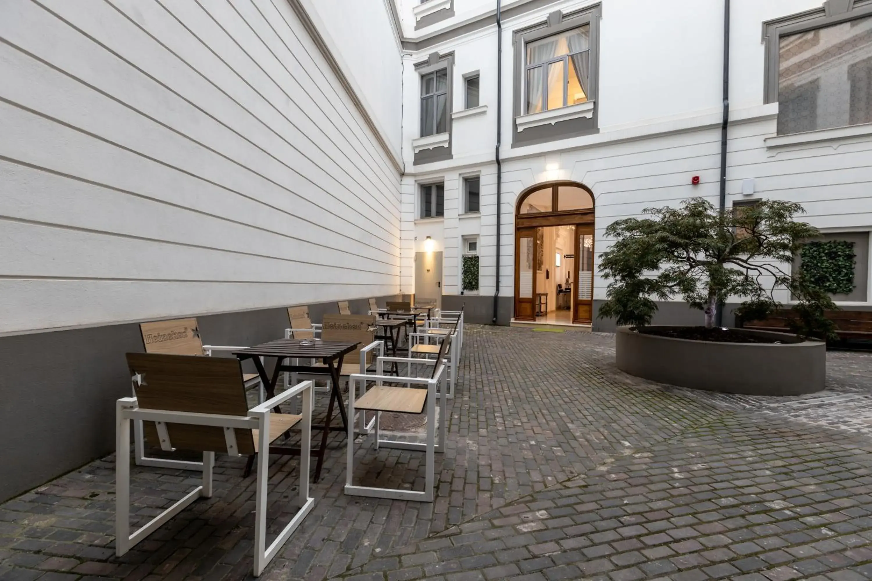 Patio in Matisse Bucharest Old Town Patio in Matisse Bucharest Old Town
