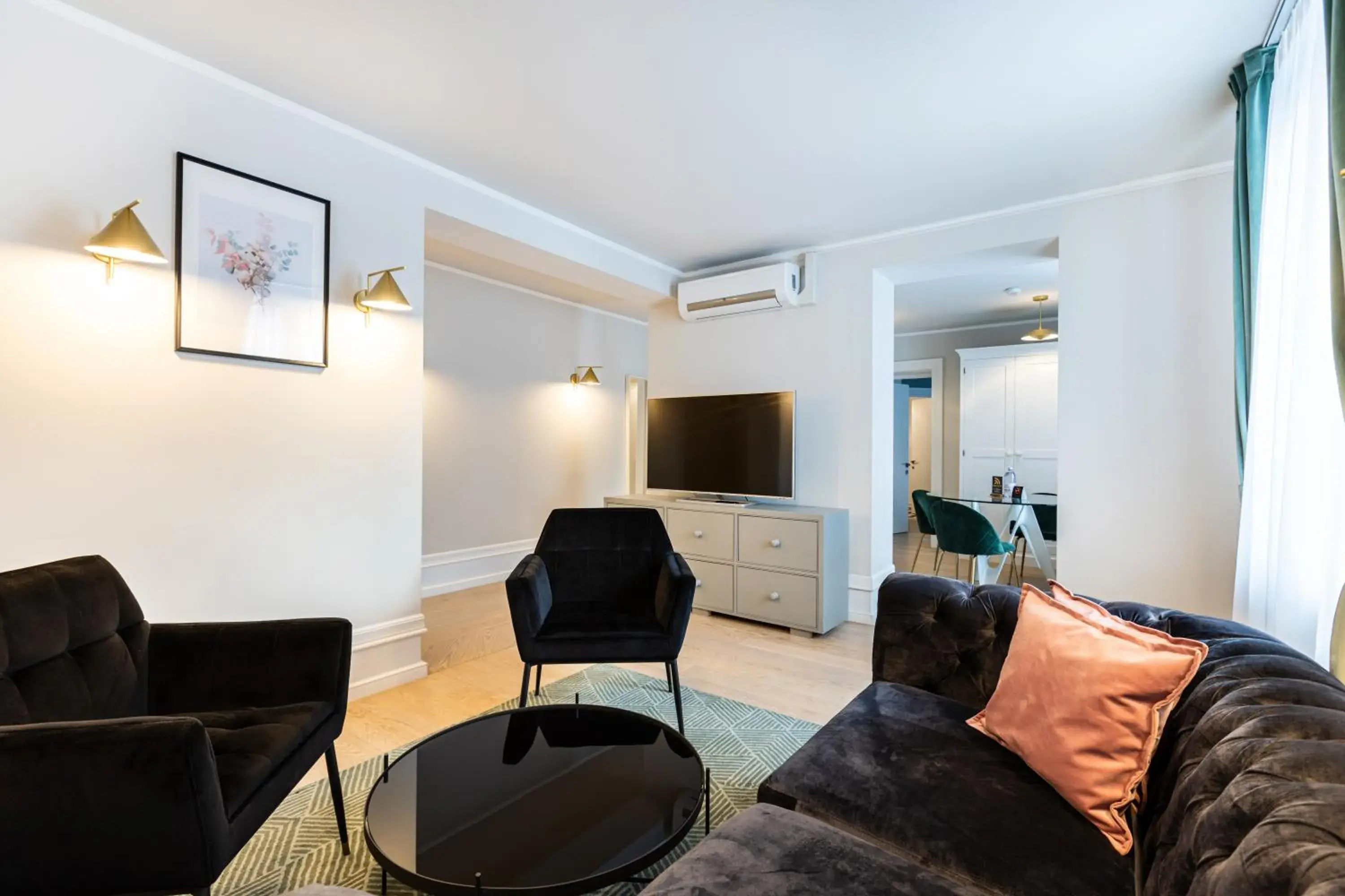 Living room in Matisse Bucharest Old Town Living room in Matisse Bucharest Old Town