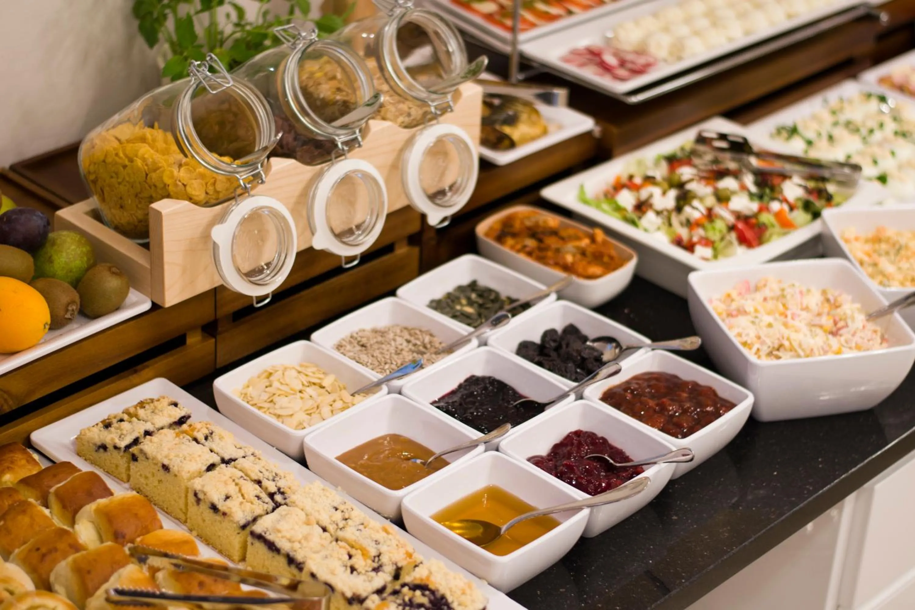 Restaurant/places to eat in The Sun by Lubicz