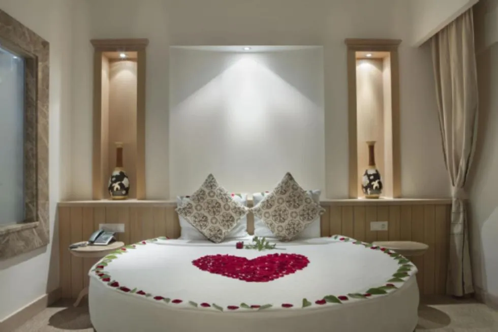 Bed in Saphir Resort & Spa