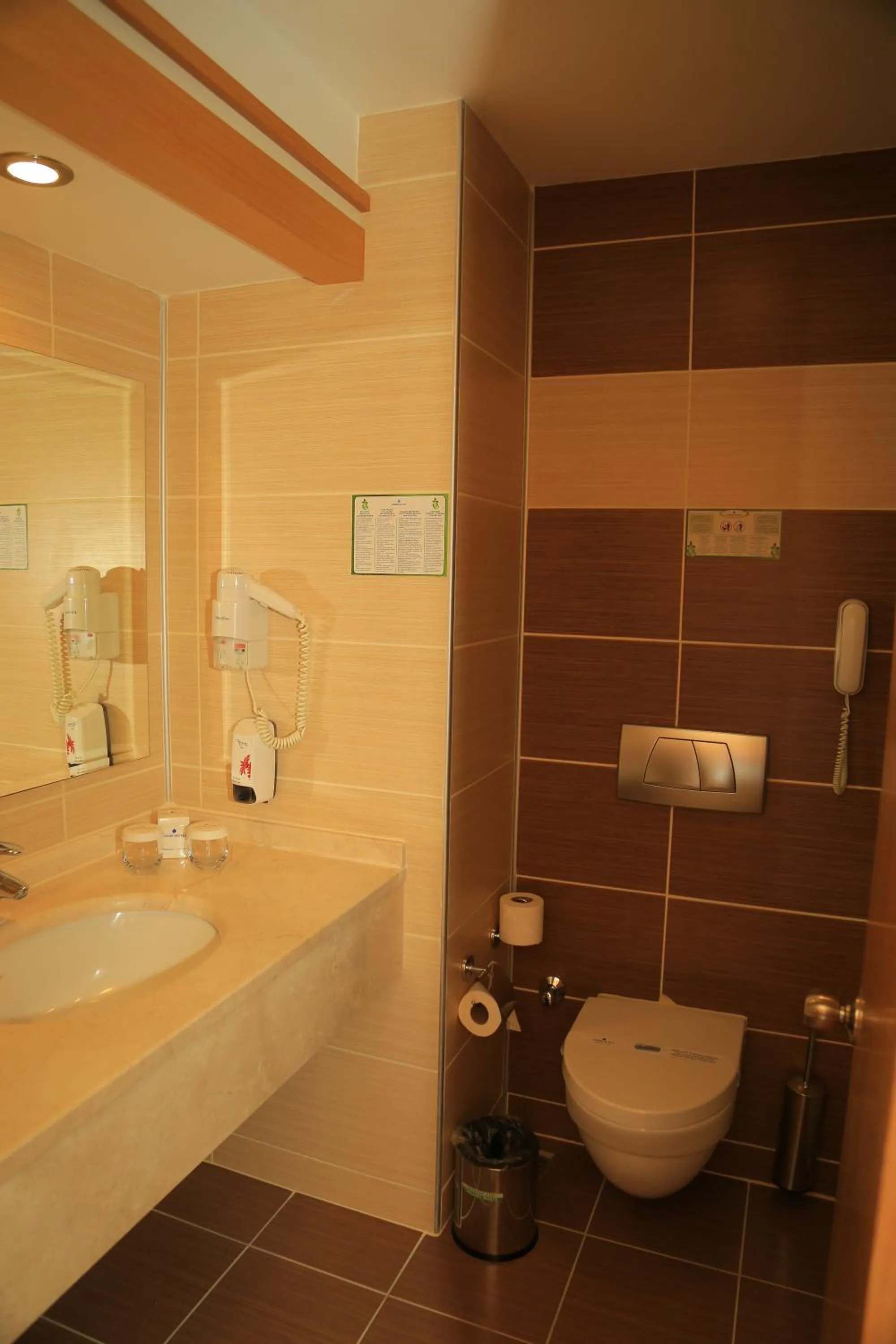 Bathroom in Saphir Resort & Spa