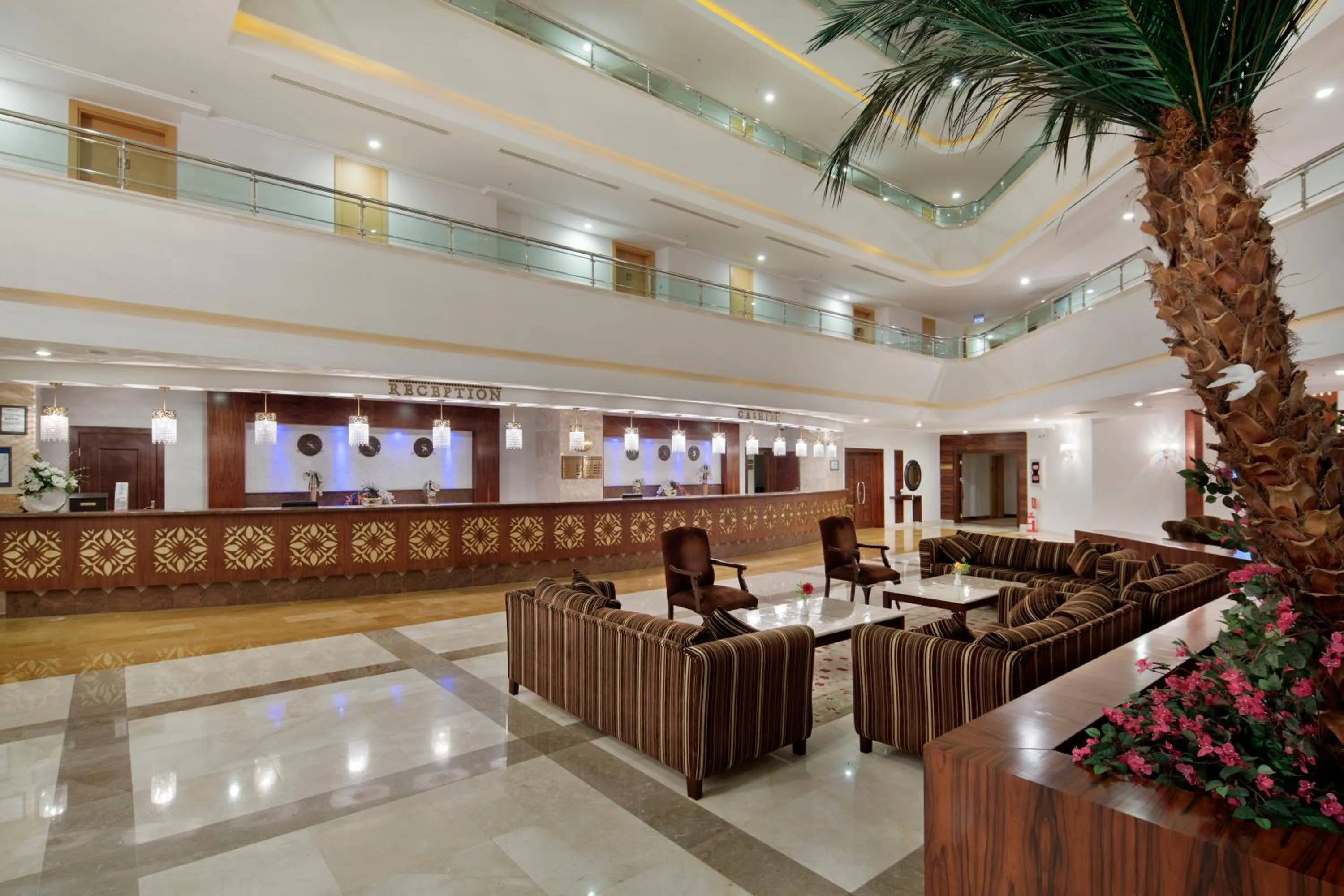 Lobby or reception in Saphir Resort & Spa