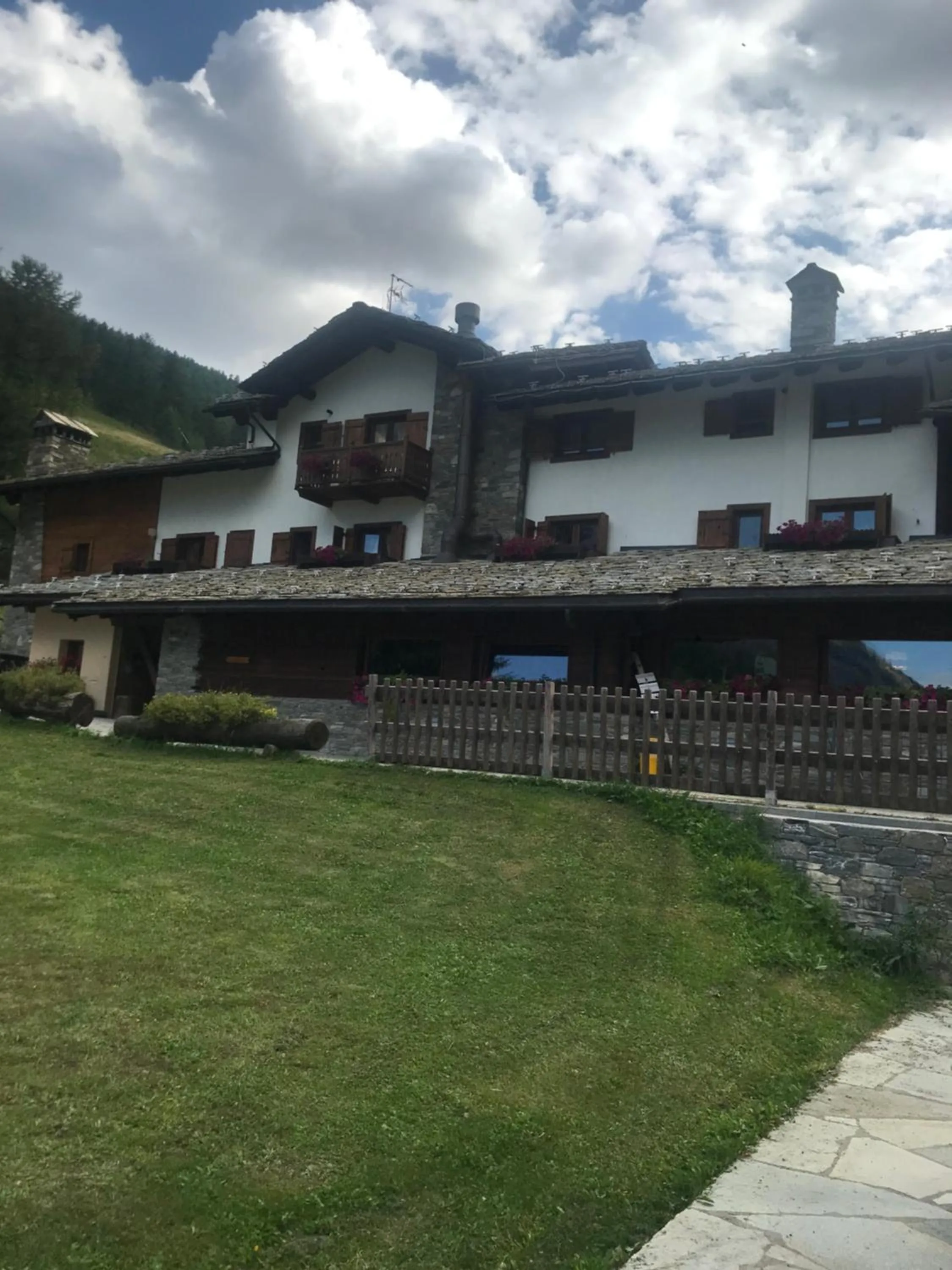 Property building in Albergo Boule de Neige