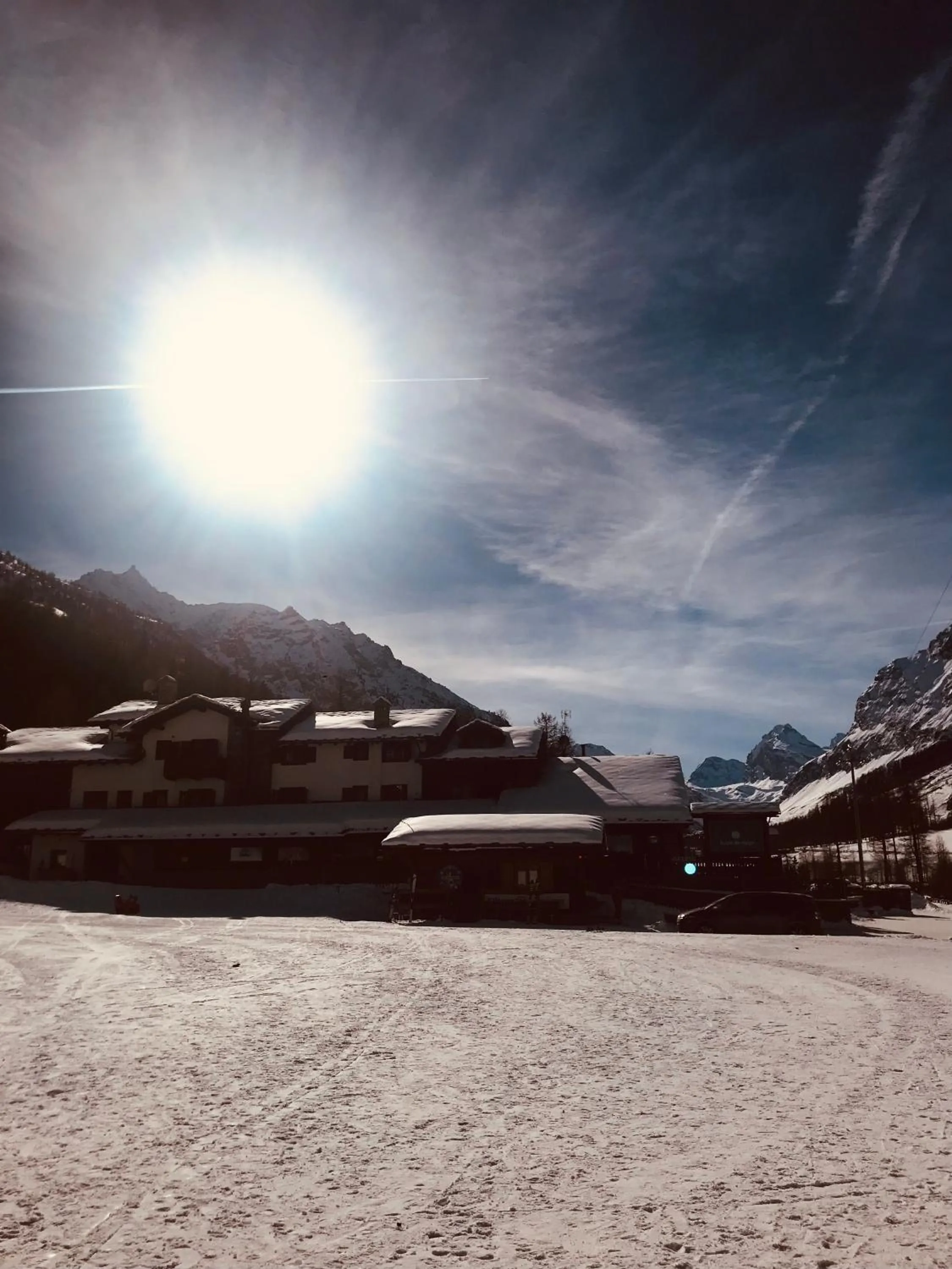 Natural landscape in Albergo Boule de Neige