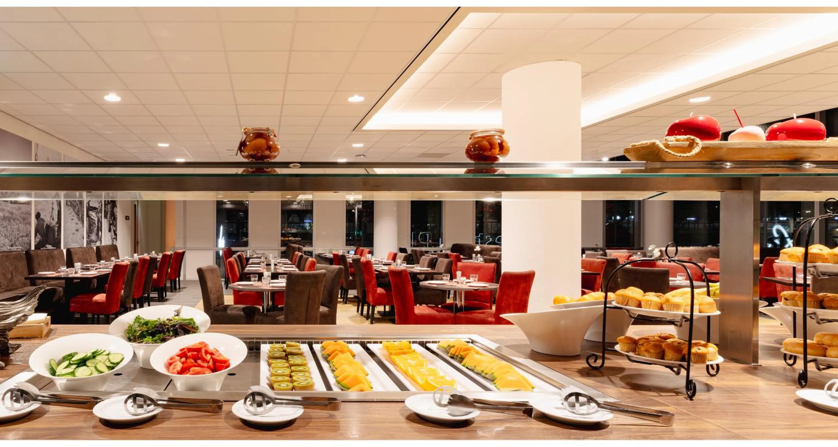 Buffet breakfast in PLAZA Premium Almere