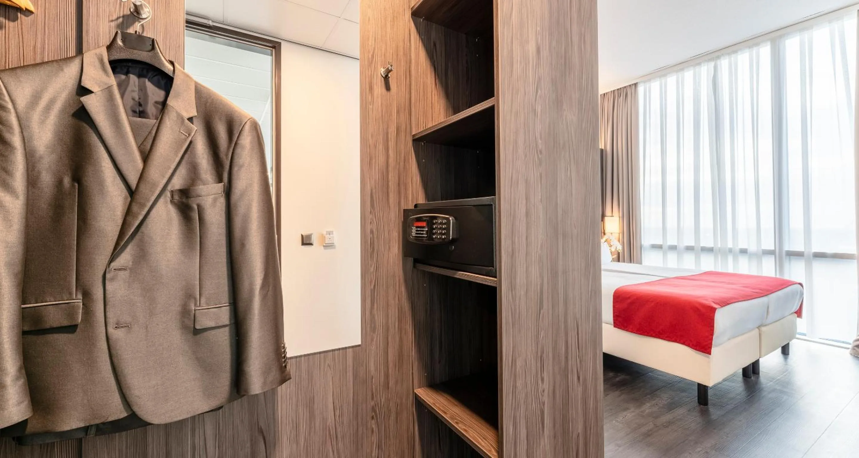 Photo of the whole room, Bed in PLAZA Premium Almere