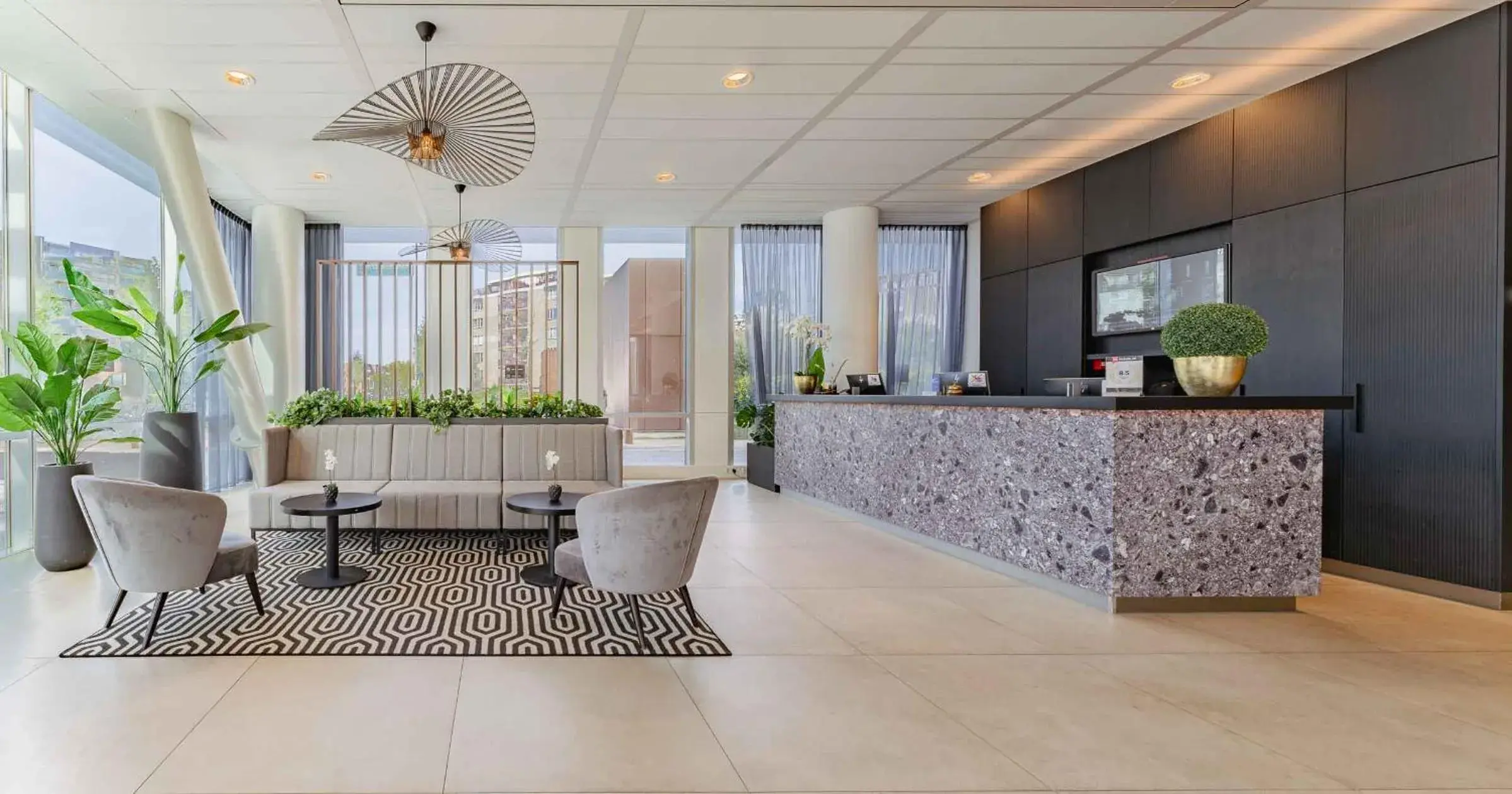 Lobby or reception in PLAZA Premium Almere Lobby or reception in PLAZA Premium Almere