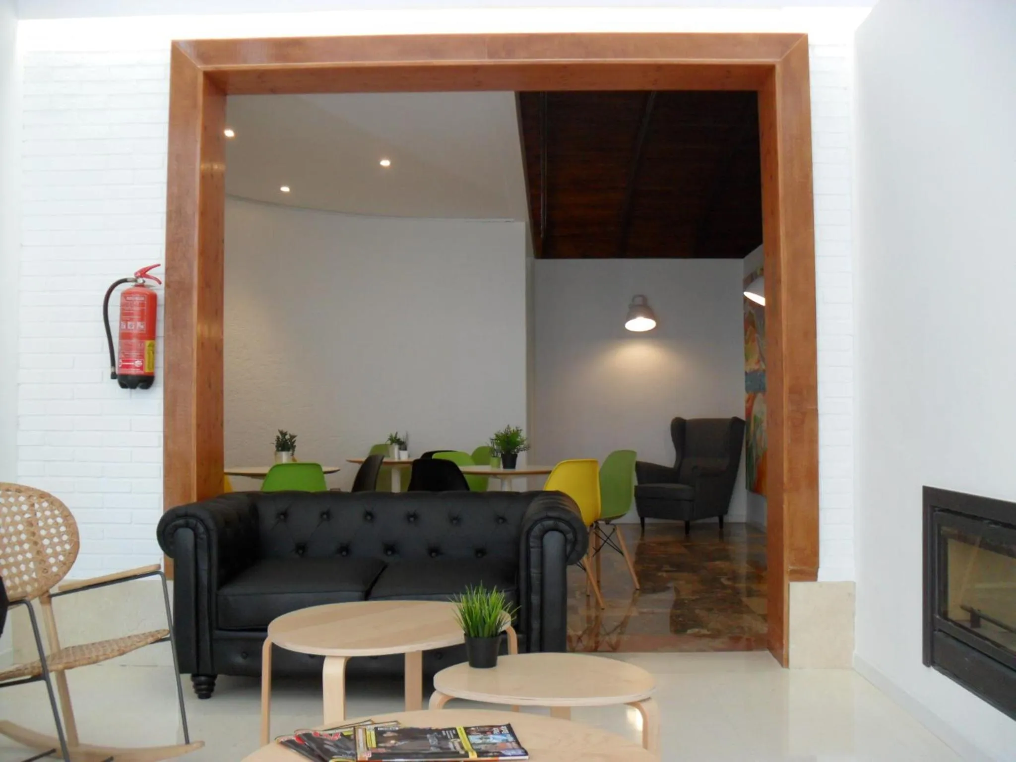 Communal lounge/ TV room in Hotel Lo Monte