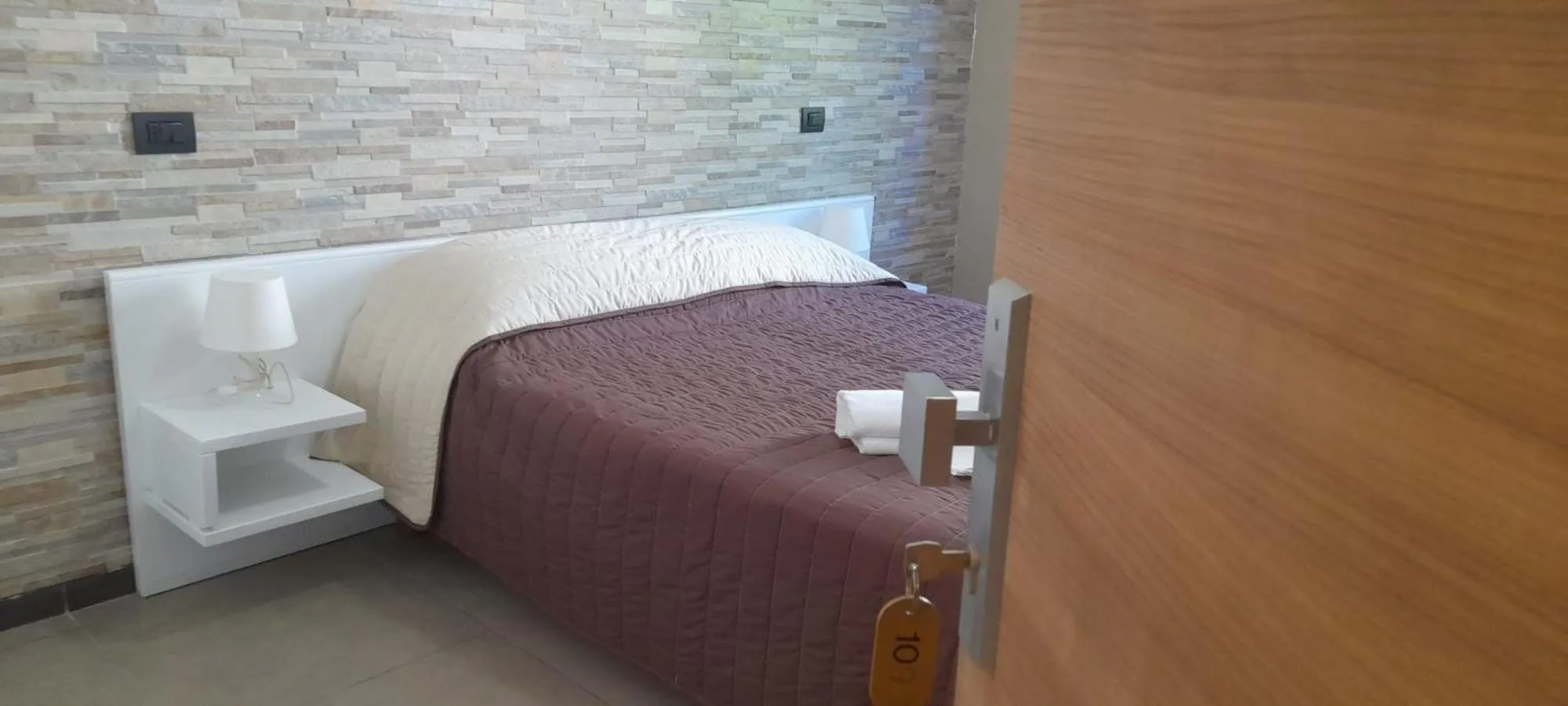 Bed in Hotel La Torre