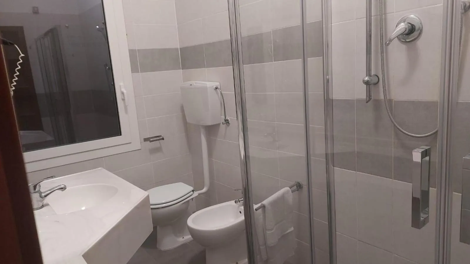 Bathroom in Hotel La Torre