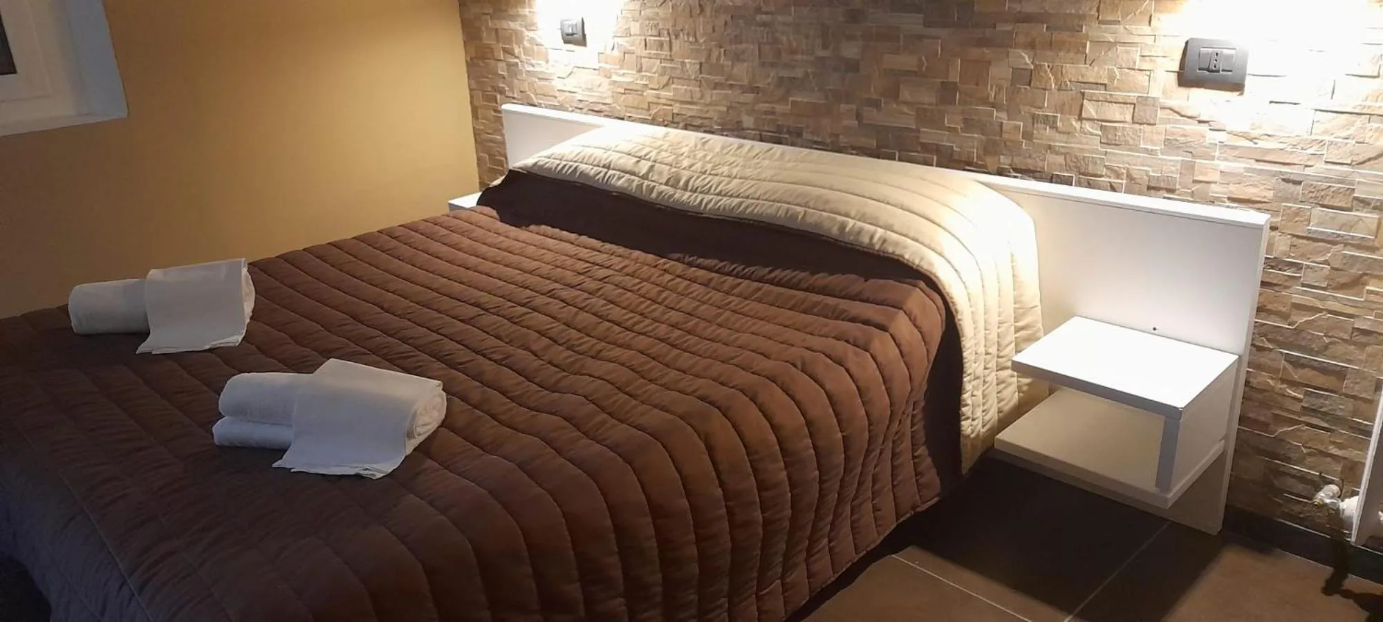 Bed in Hotel La Torre