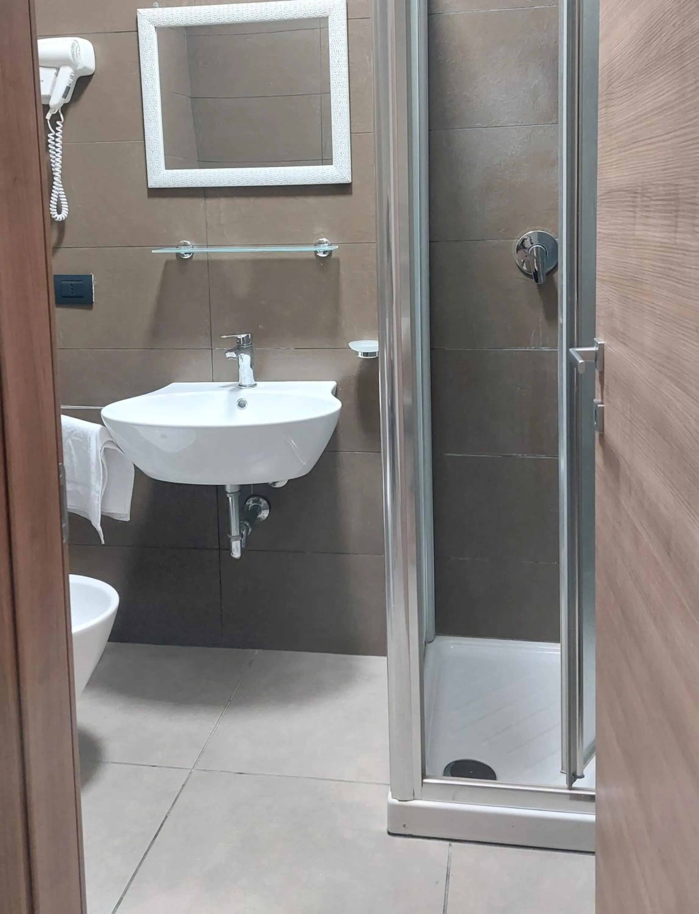 Bathroom in Hotel La Torre