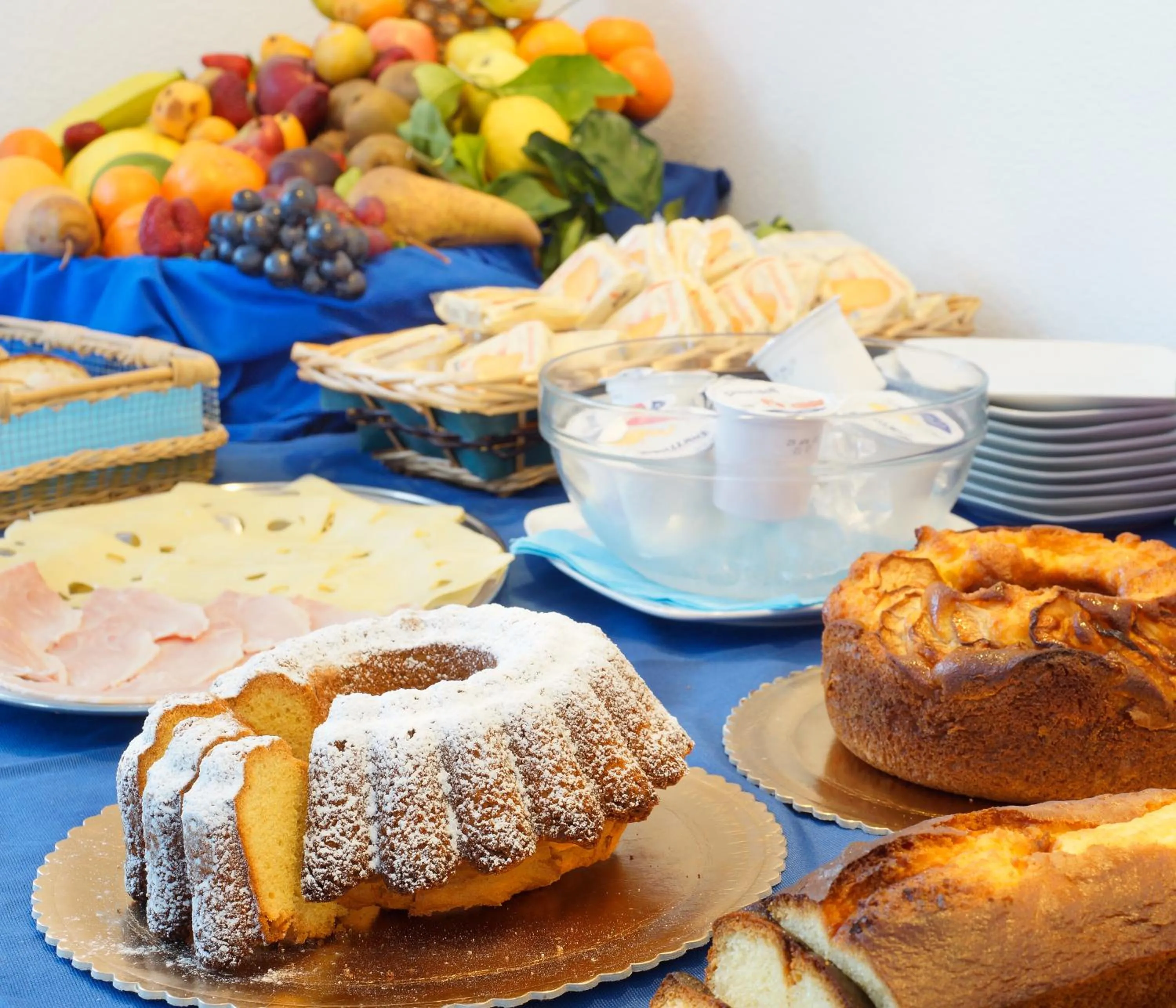 Buffet breakfast in Iris Hotel