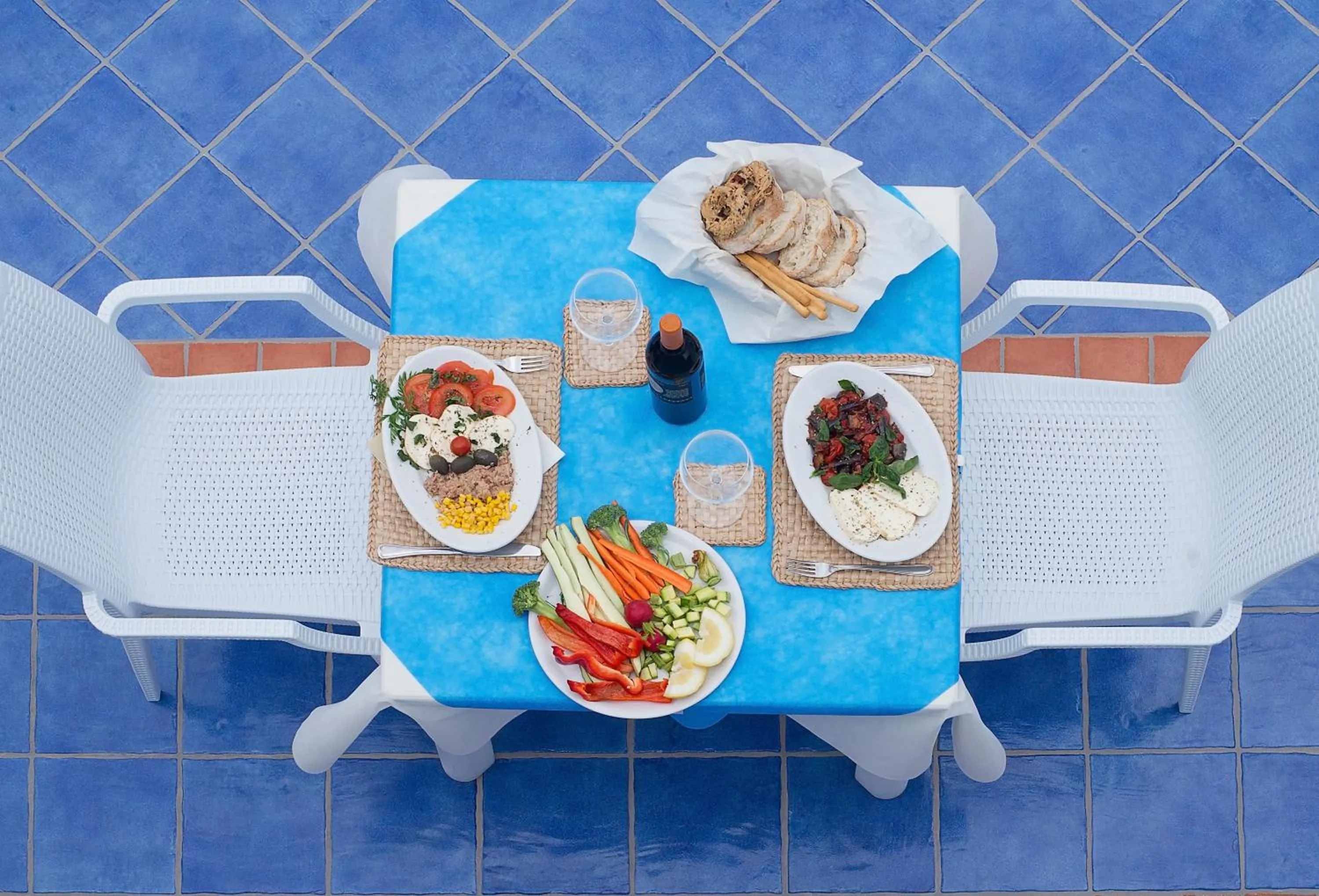 Balcony/Terrace in Iris Hotel