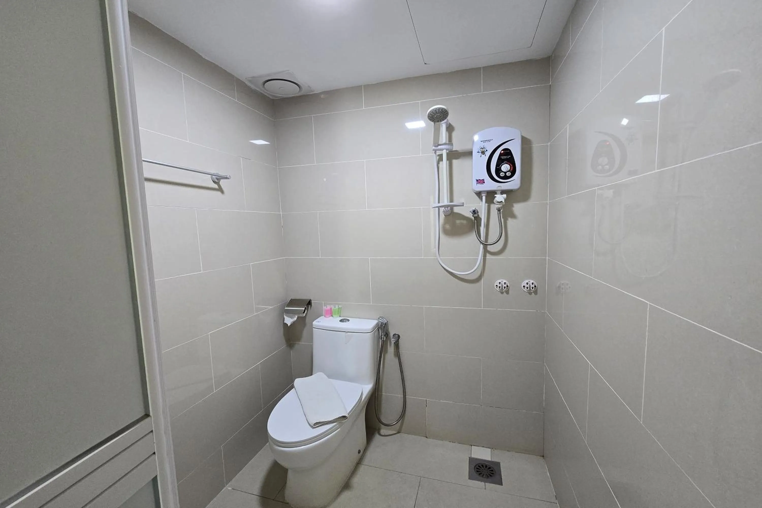 Bathroom in Hotel Seri Warisan Melaka, Stadium Hang Tuah