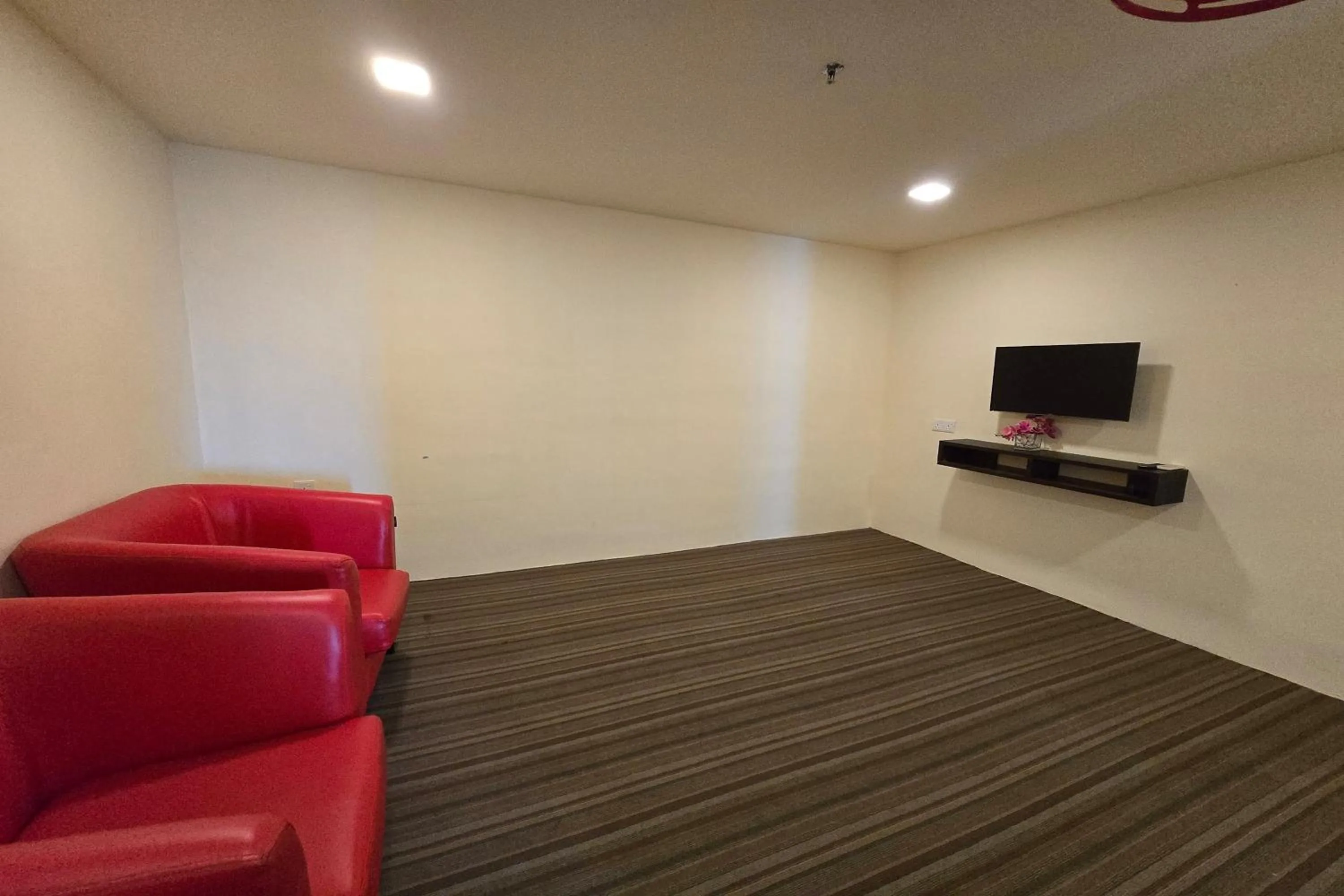 Seating area in Hotel Seri Warisan Melaka, Stadium Hang Tuah