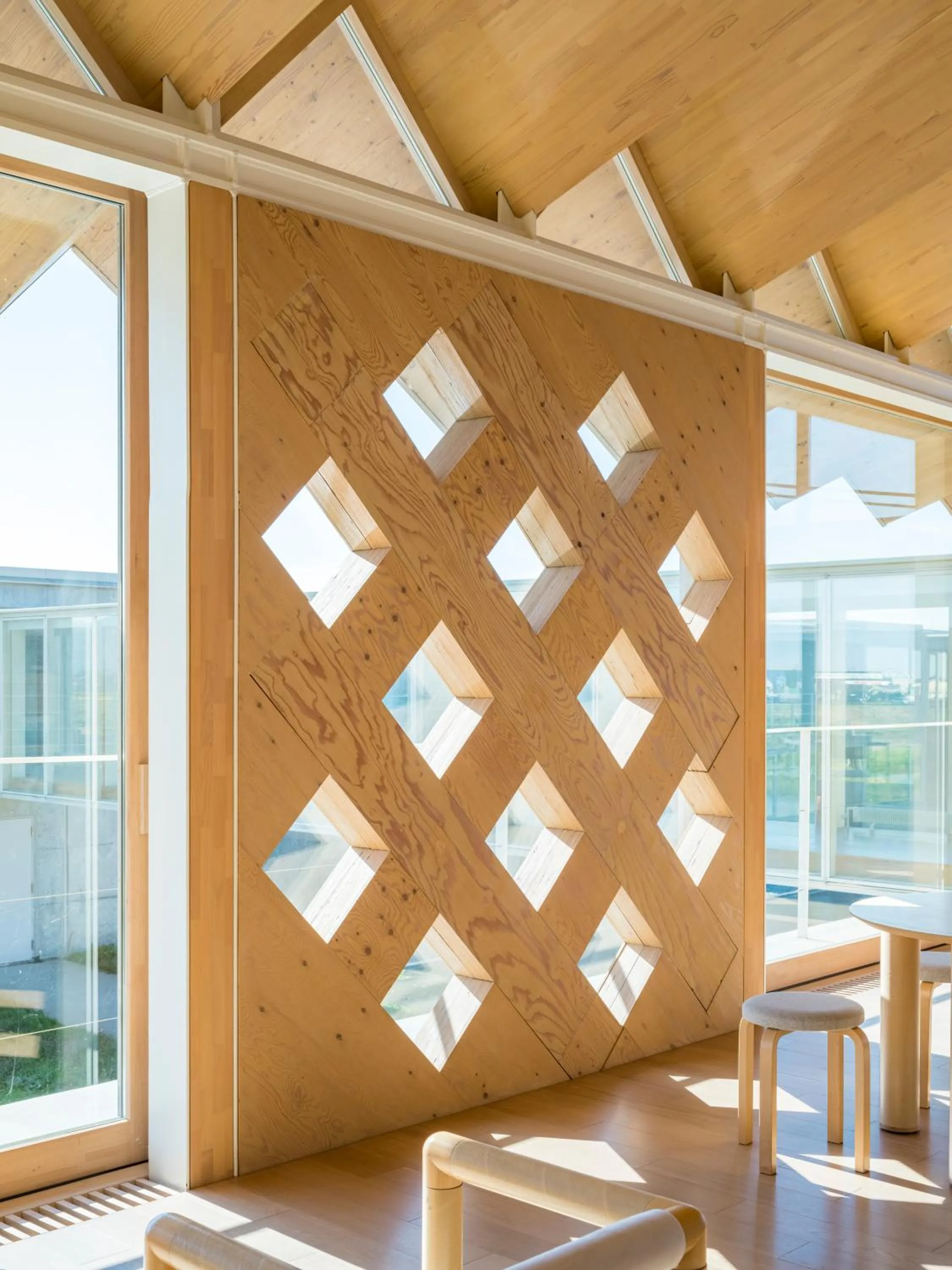 Communal lounge/ TV room in Shonai Hotel Suiden Terrasse