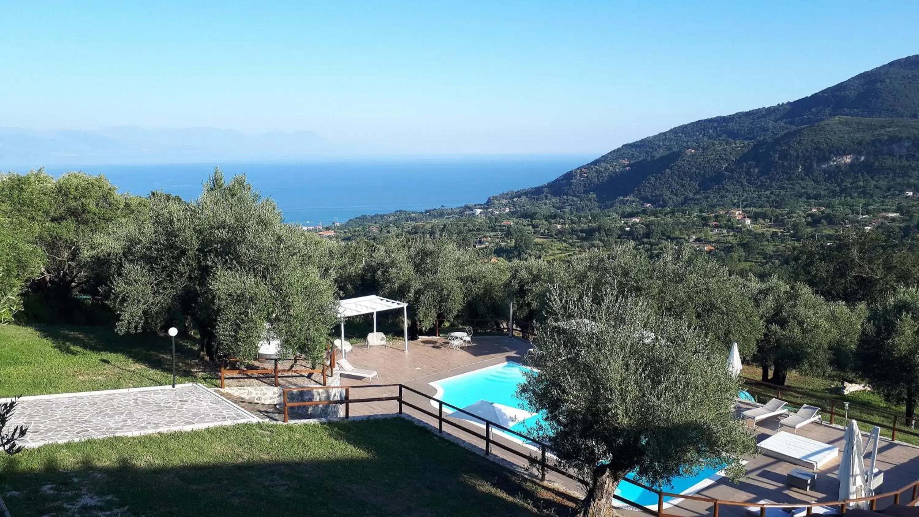 Tenuta Terre di Bosco Oasi di Relax nel Cilento Tenuta Terre di Bosco Oasi di Relax nel Cilento