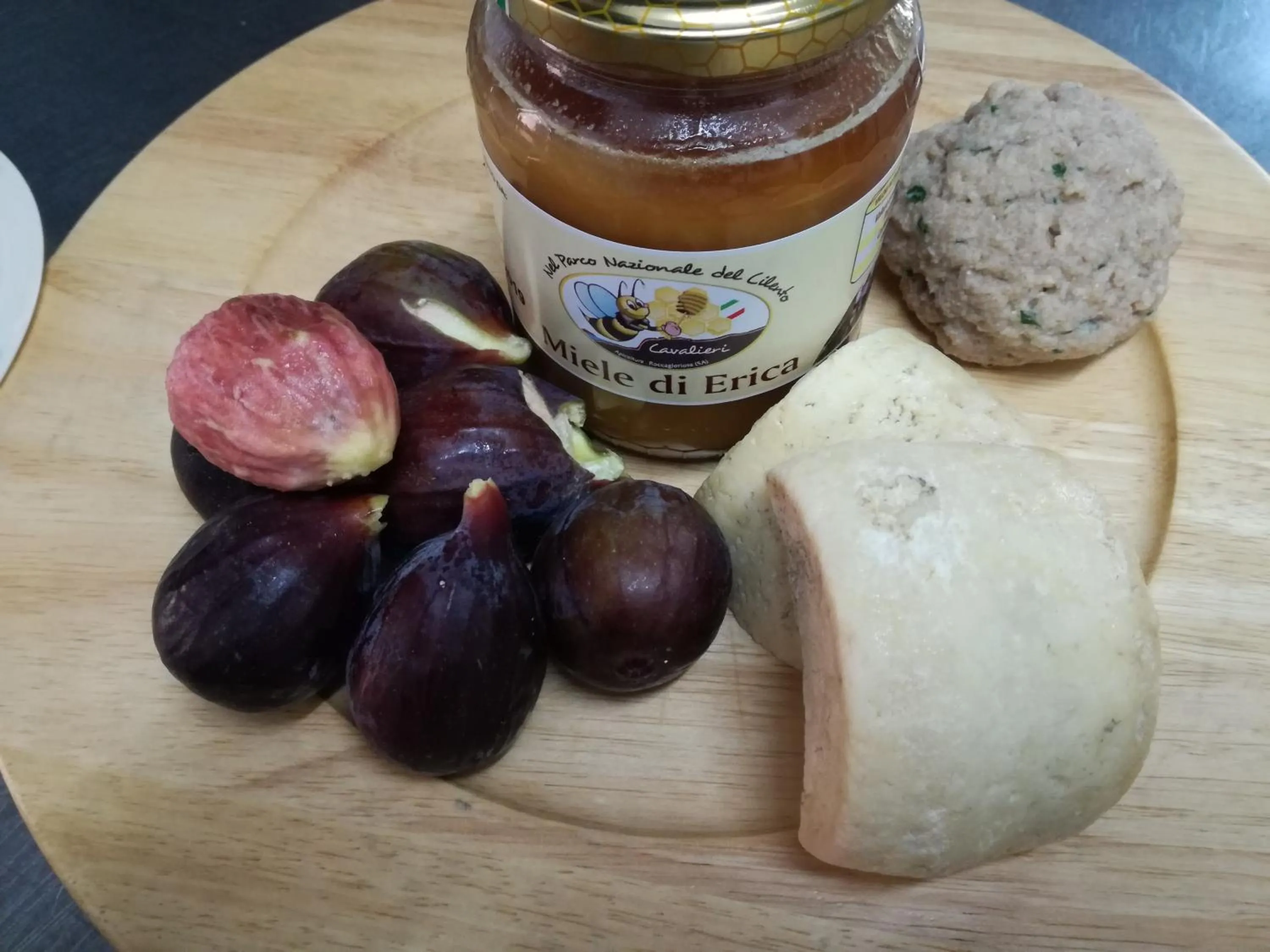 Food close-up in Tenuta Terre di Bosco Oasi di Relax nel Cilento