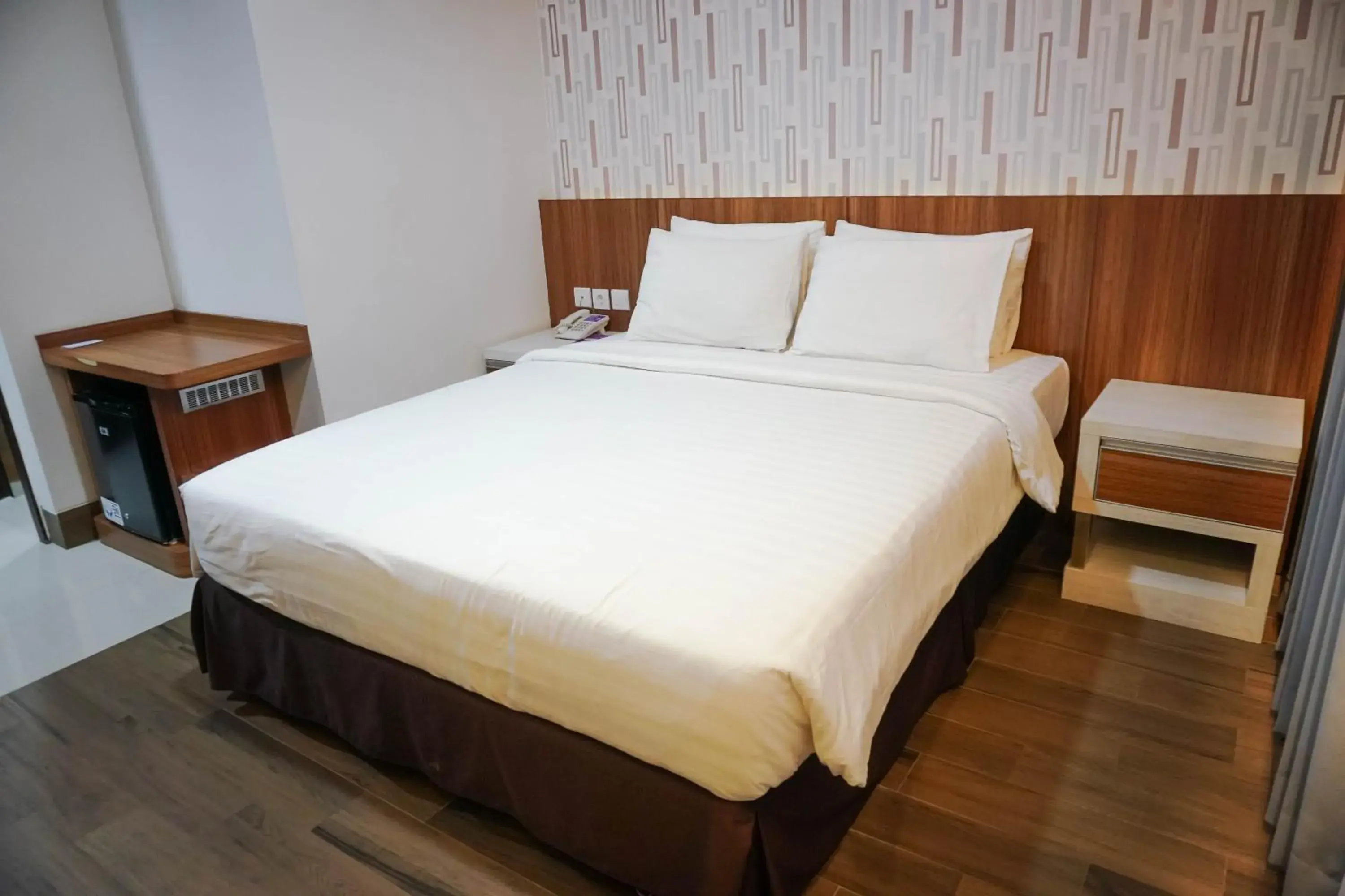 Bed in Harmoni Hotel Garut Bed in Harmoni Hotel Garut