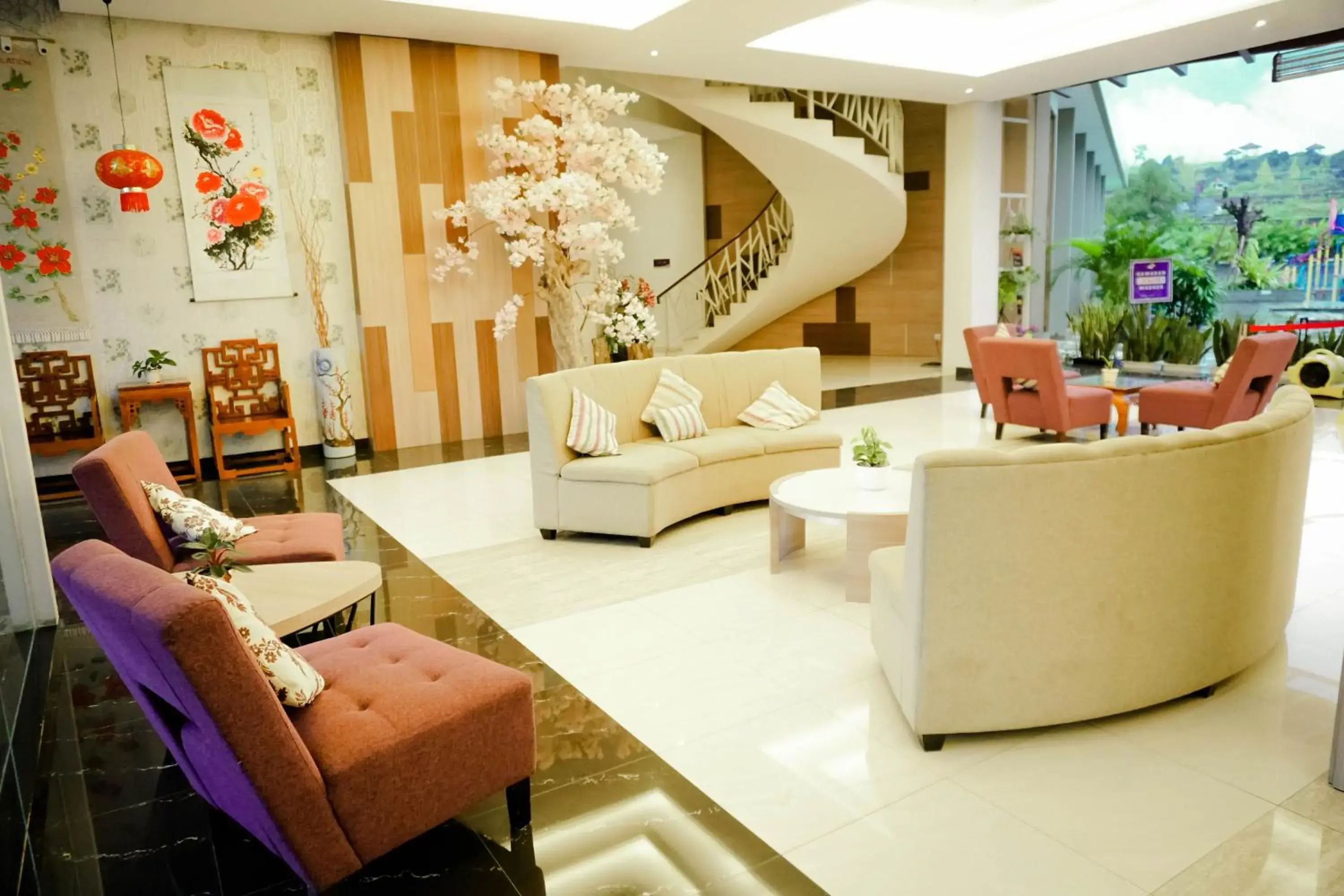 Lobby or reception in Harmoni Hotel Garut Lobby or reception in Harmoni Hotel Garut