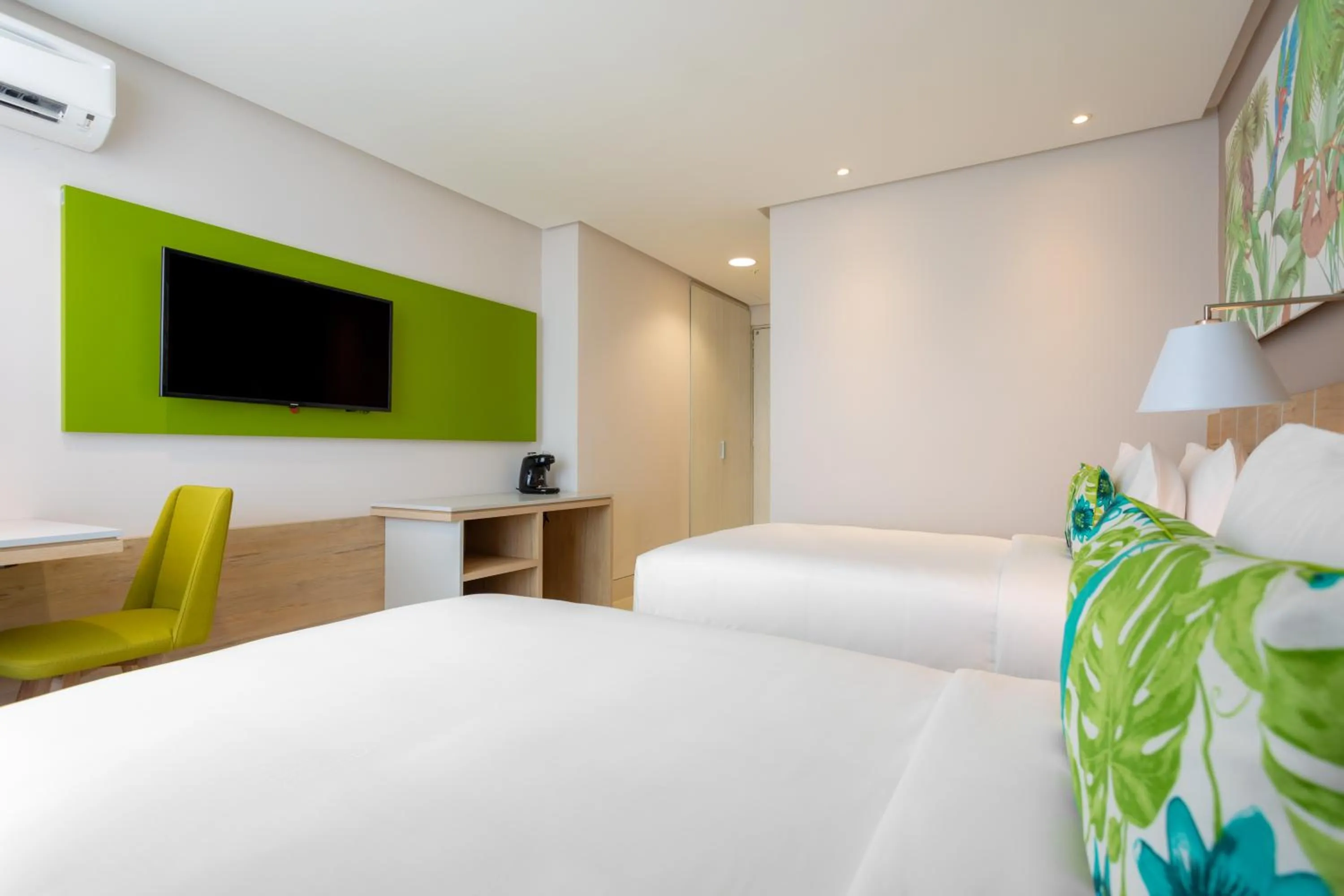 Photo of the whole room, Bed in Mia Hotel Choco