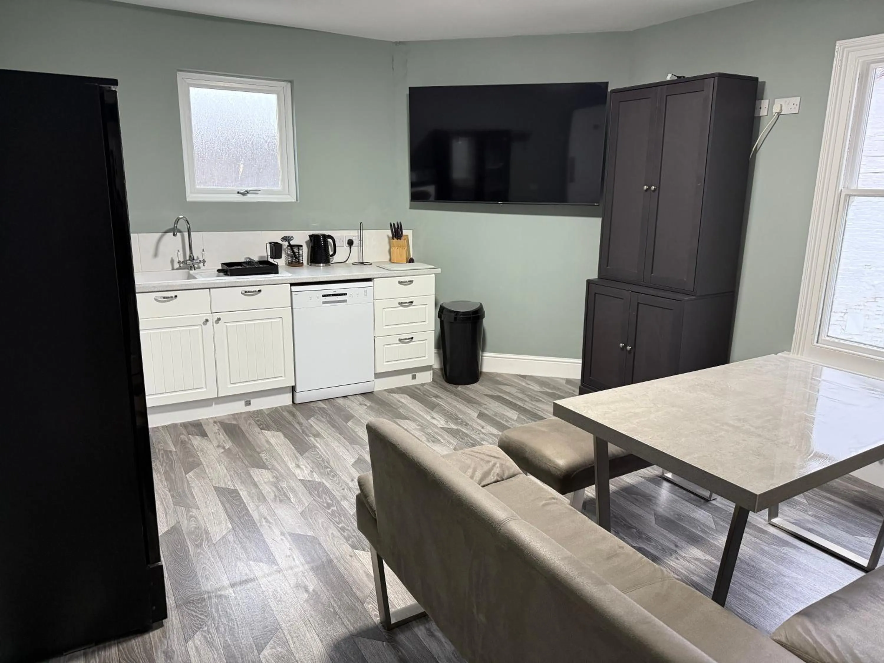 Kitchen or kitchenette in The Olive