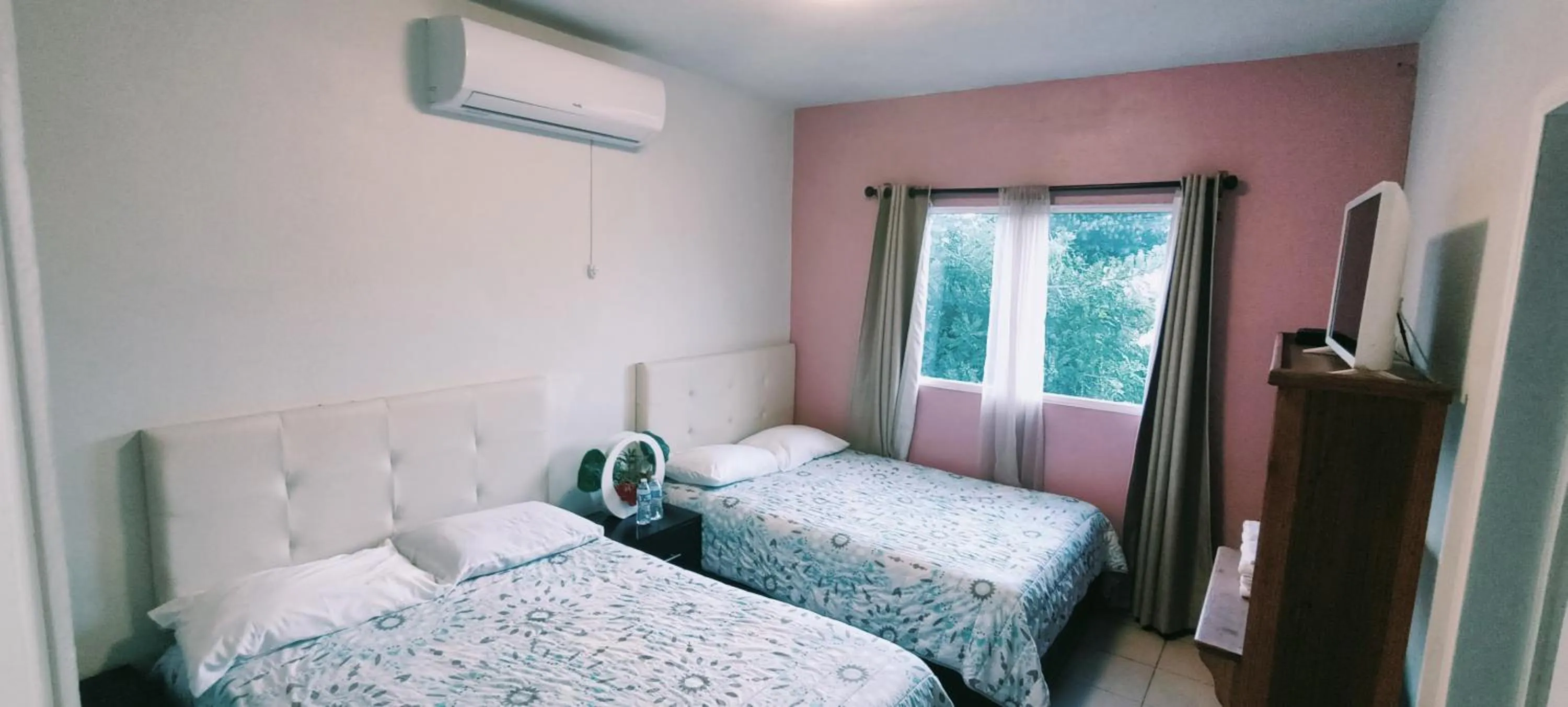 Bed in Hotel La Estancia