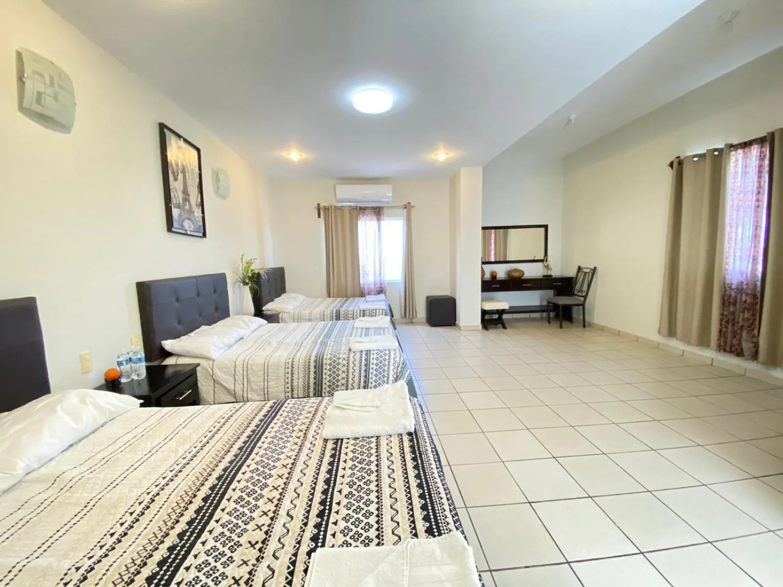 Bed in Hotel La Estancia