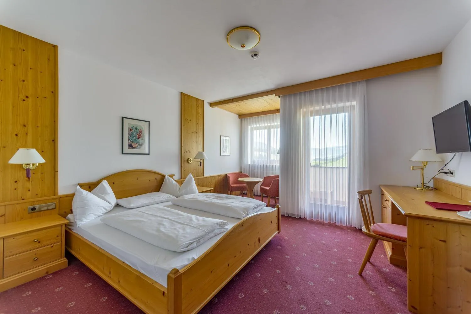 Photo of the whole room, Bed in Hotel Tyrol