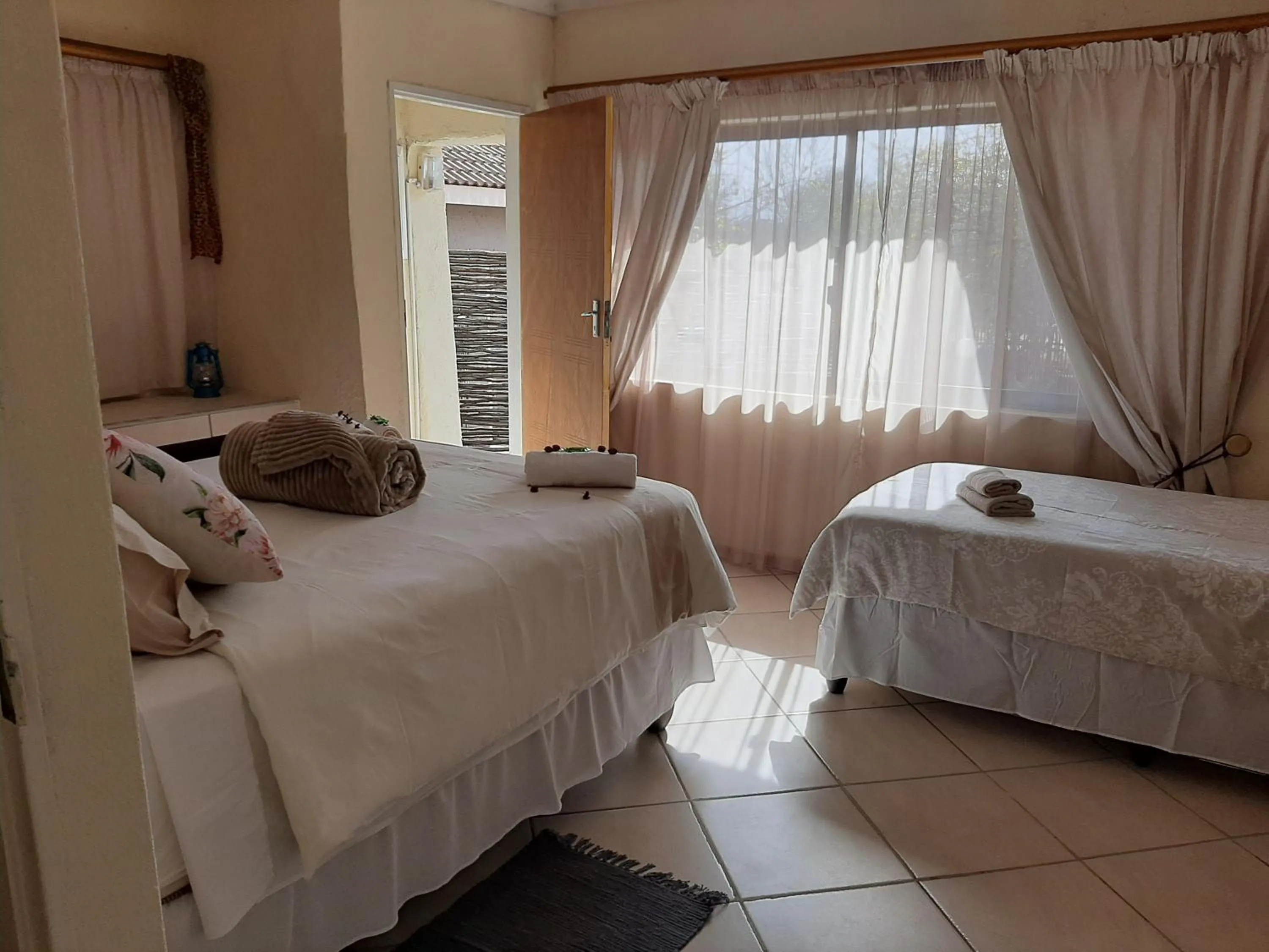 Bedroom, Bed in Aloes Bush Stay