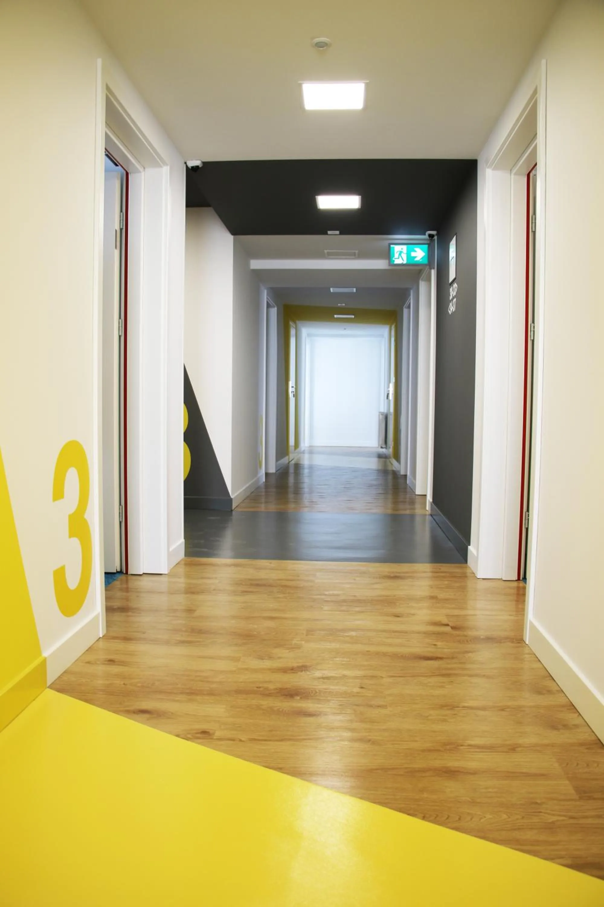 Property building in Lemon Plaza Hotel