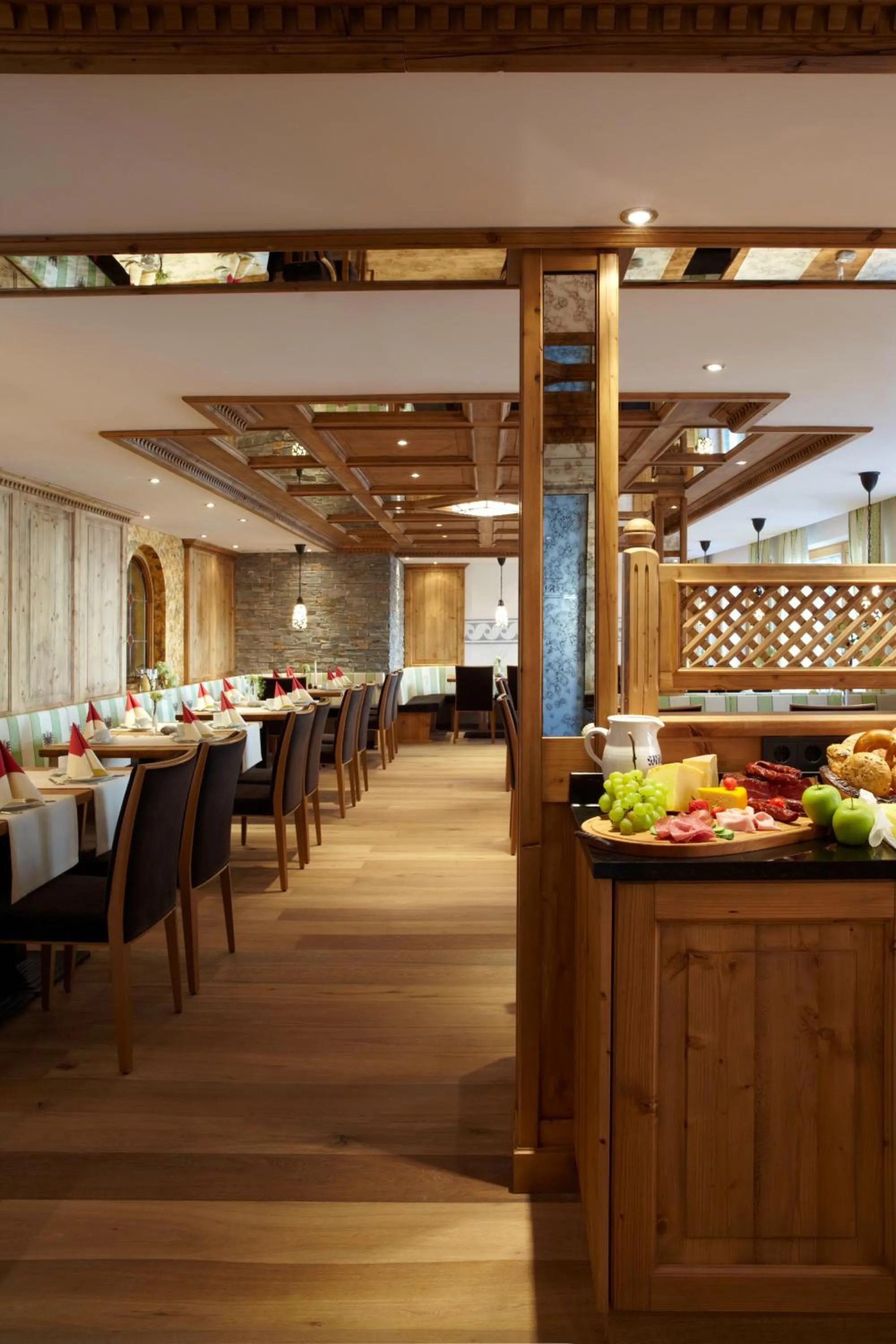 Restaurant/places to eat in Hotel am Römerweg