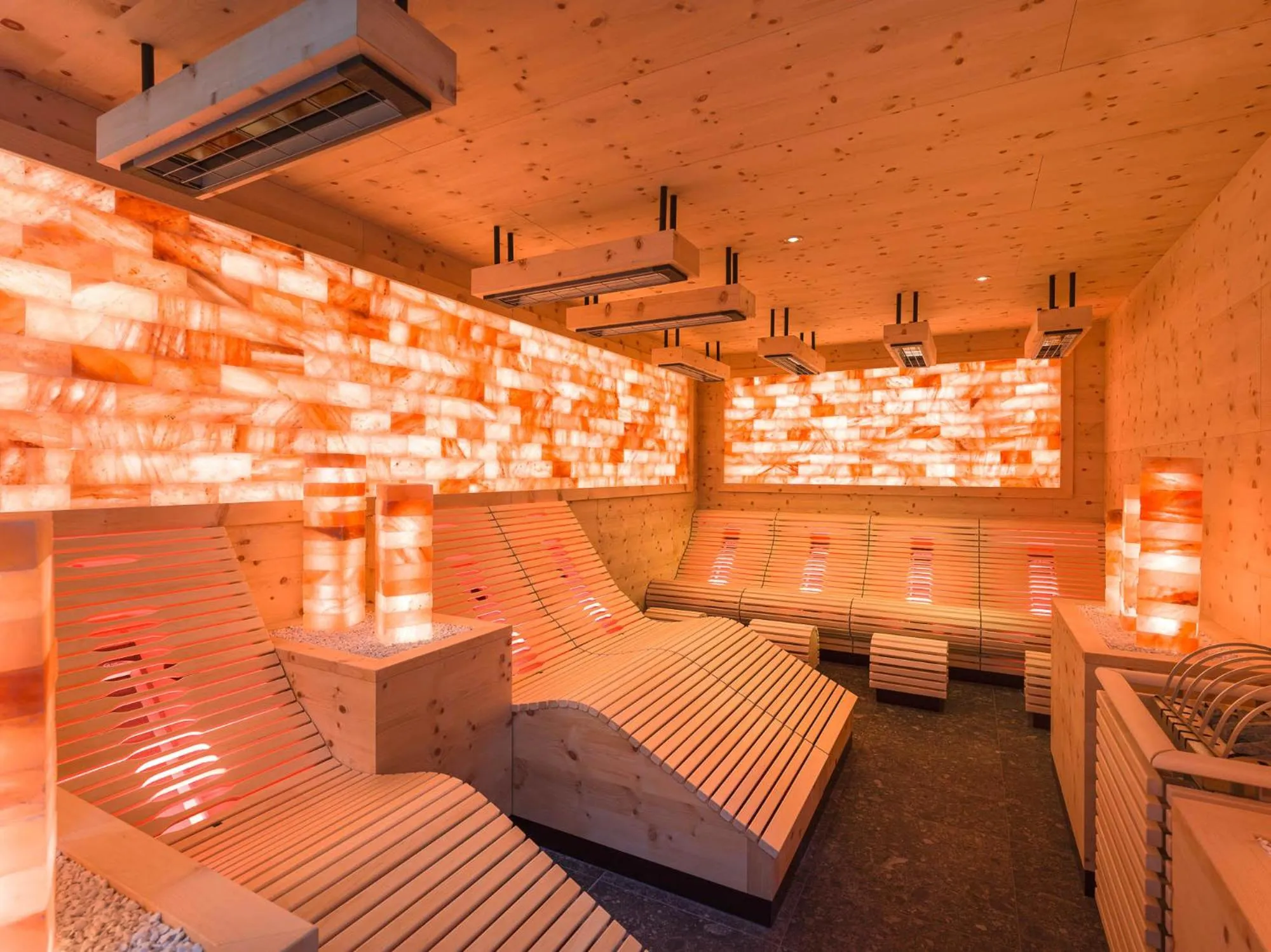 Sauna in Wellnesshotel ...liebes Rot-Flüh