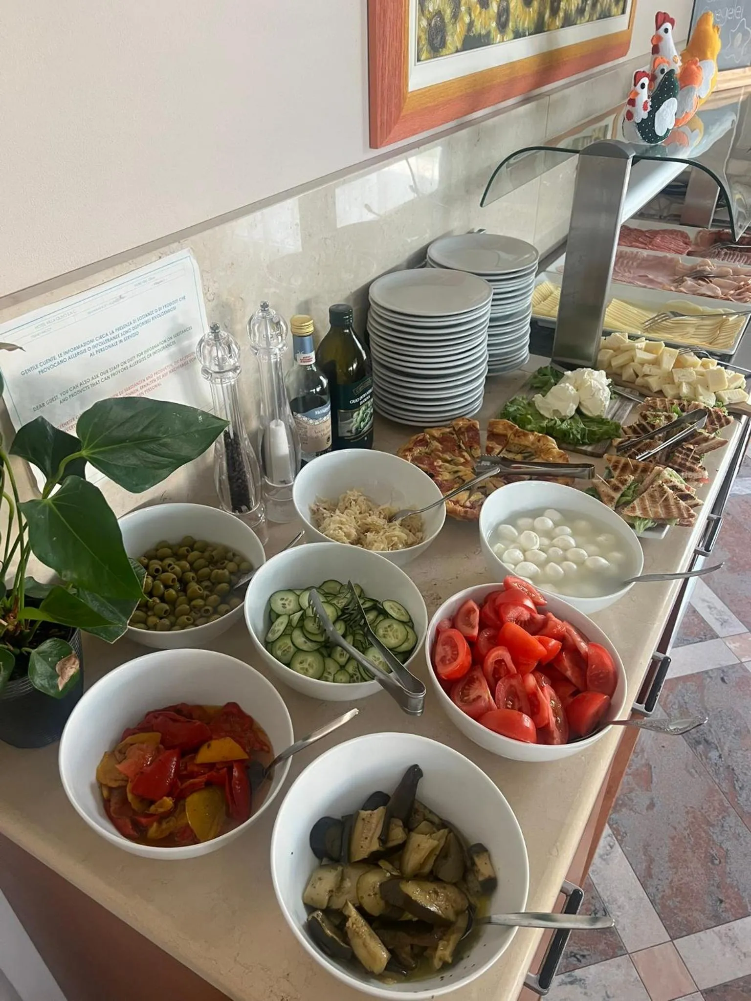 Buffet breakfast in Hotel Villa Olivo Resort 3S