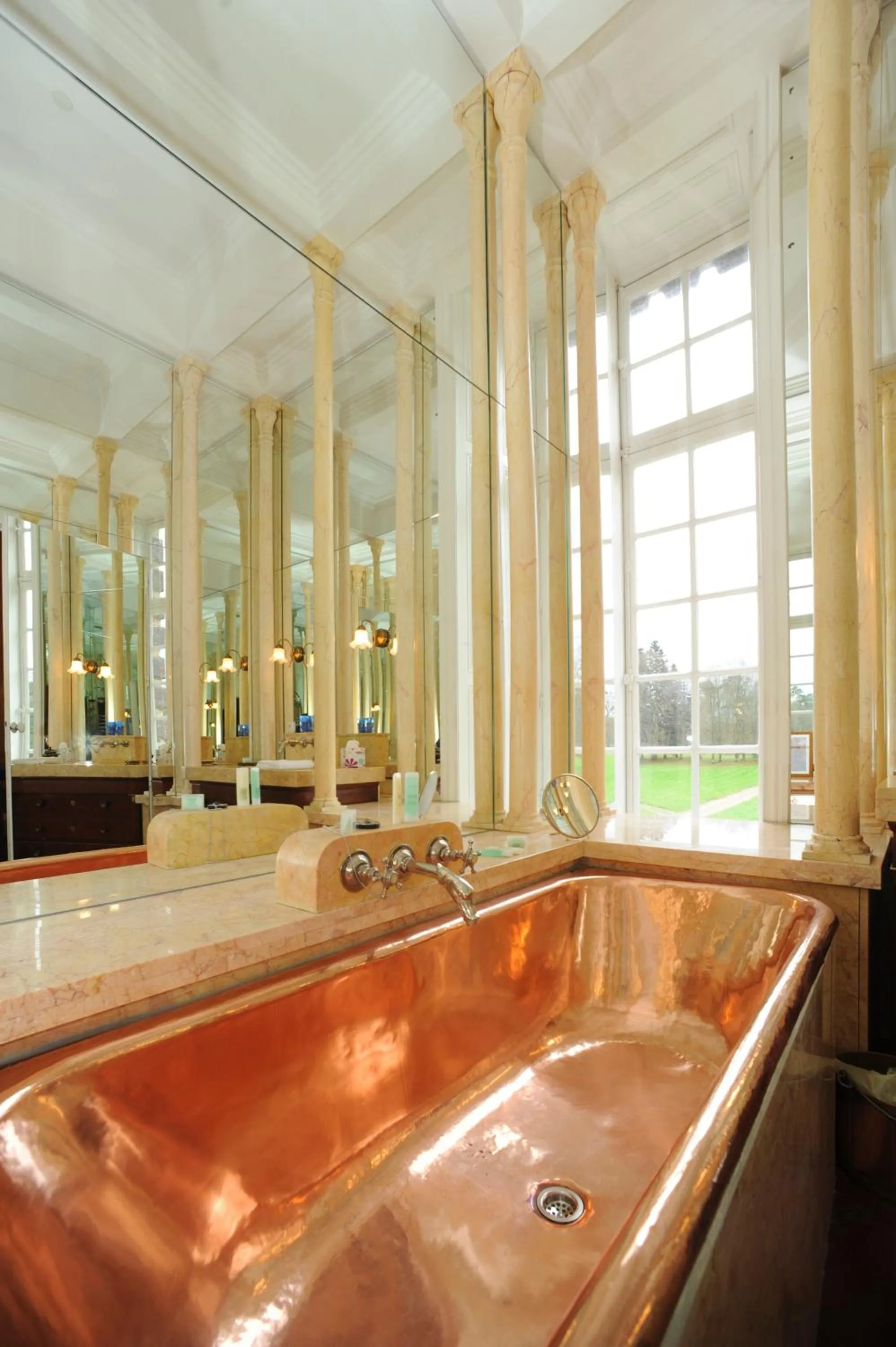 Bathroom in Chateau de Canisy