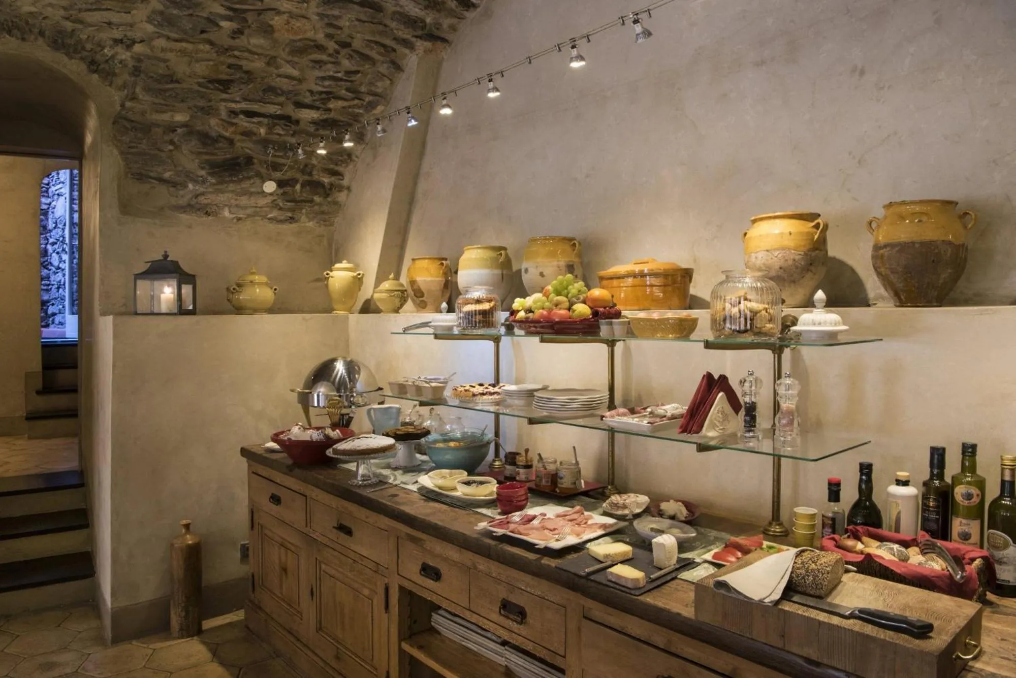 American breakfast in Relais Del Maro