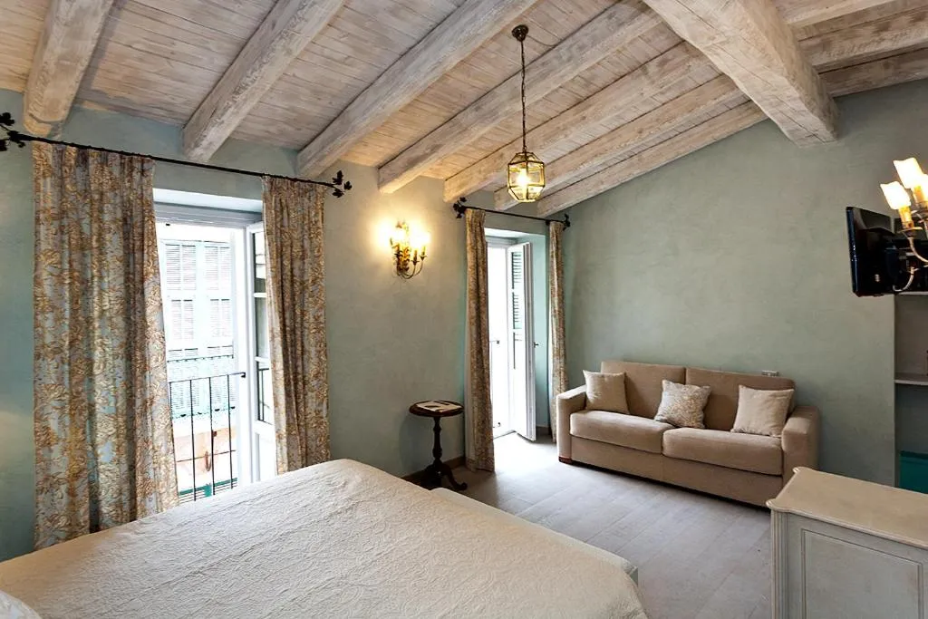 Bed in Relais Del Maro