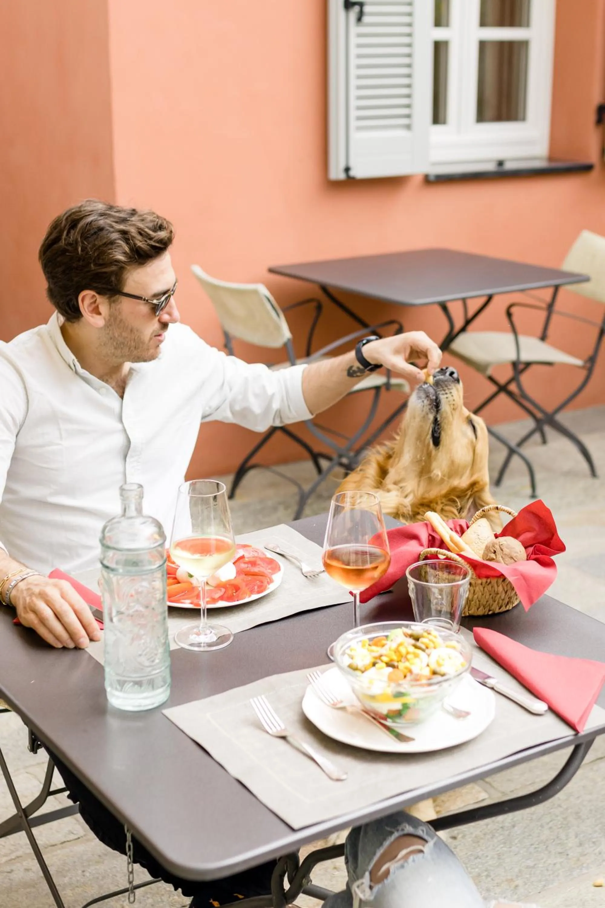 Restaurant/places to eat in Relais Del Maro