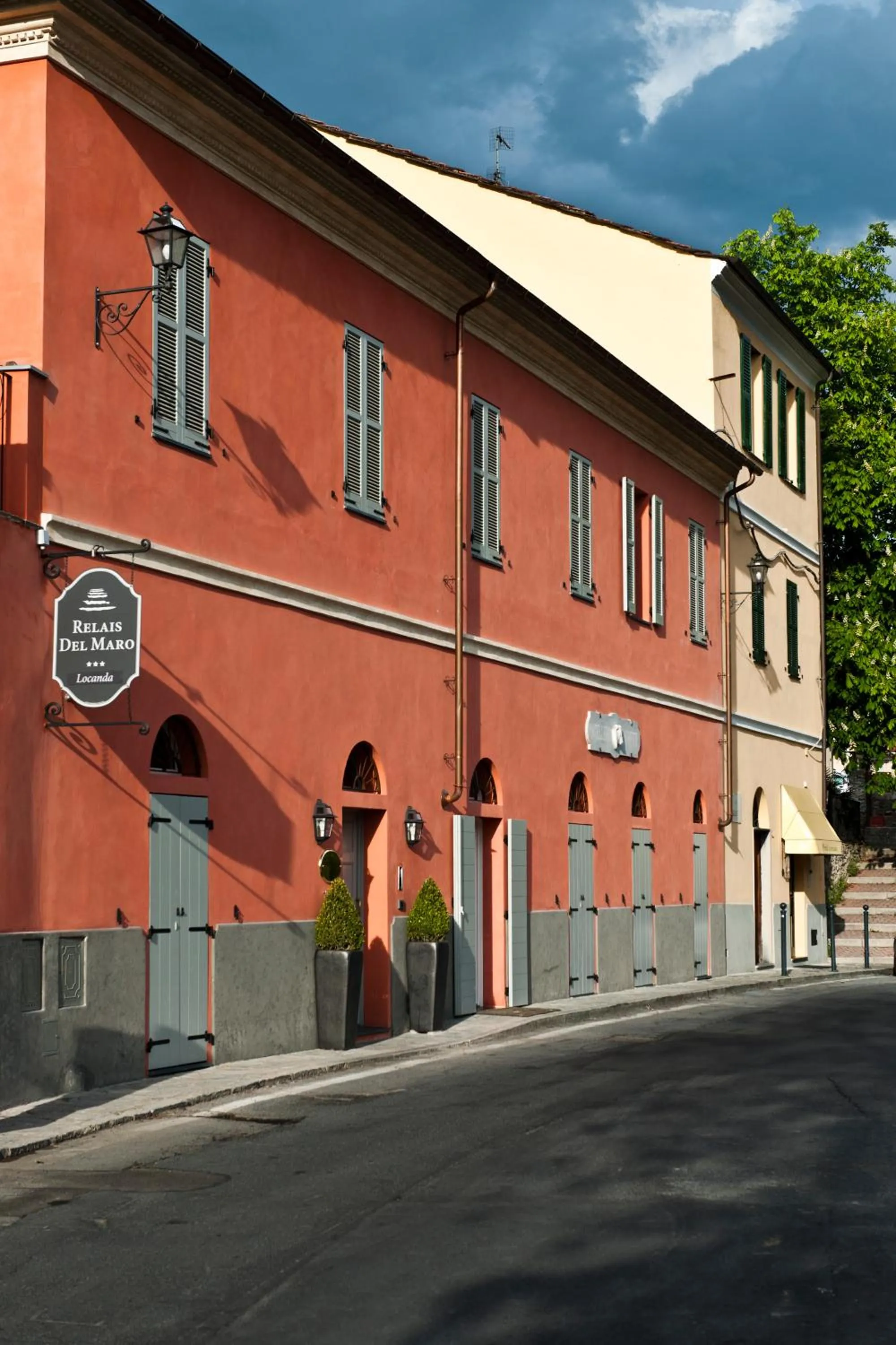 Property building in Relais Del Maro